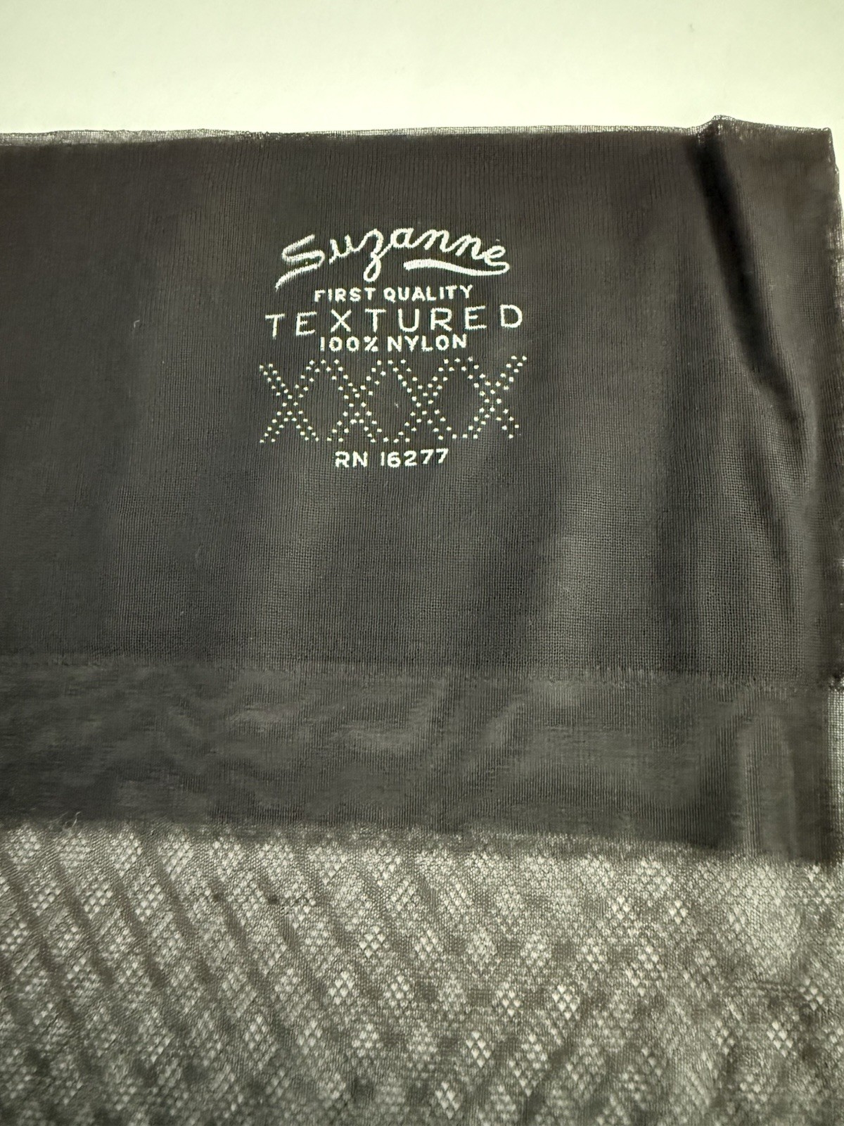 Vintage SUZANNE XXXX Textured Flat Knit Stockings 34 Inches Long Seamless