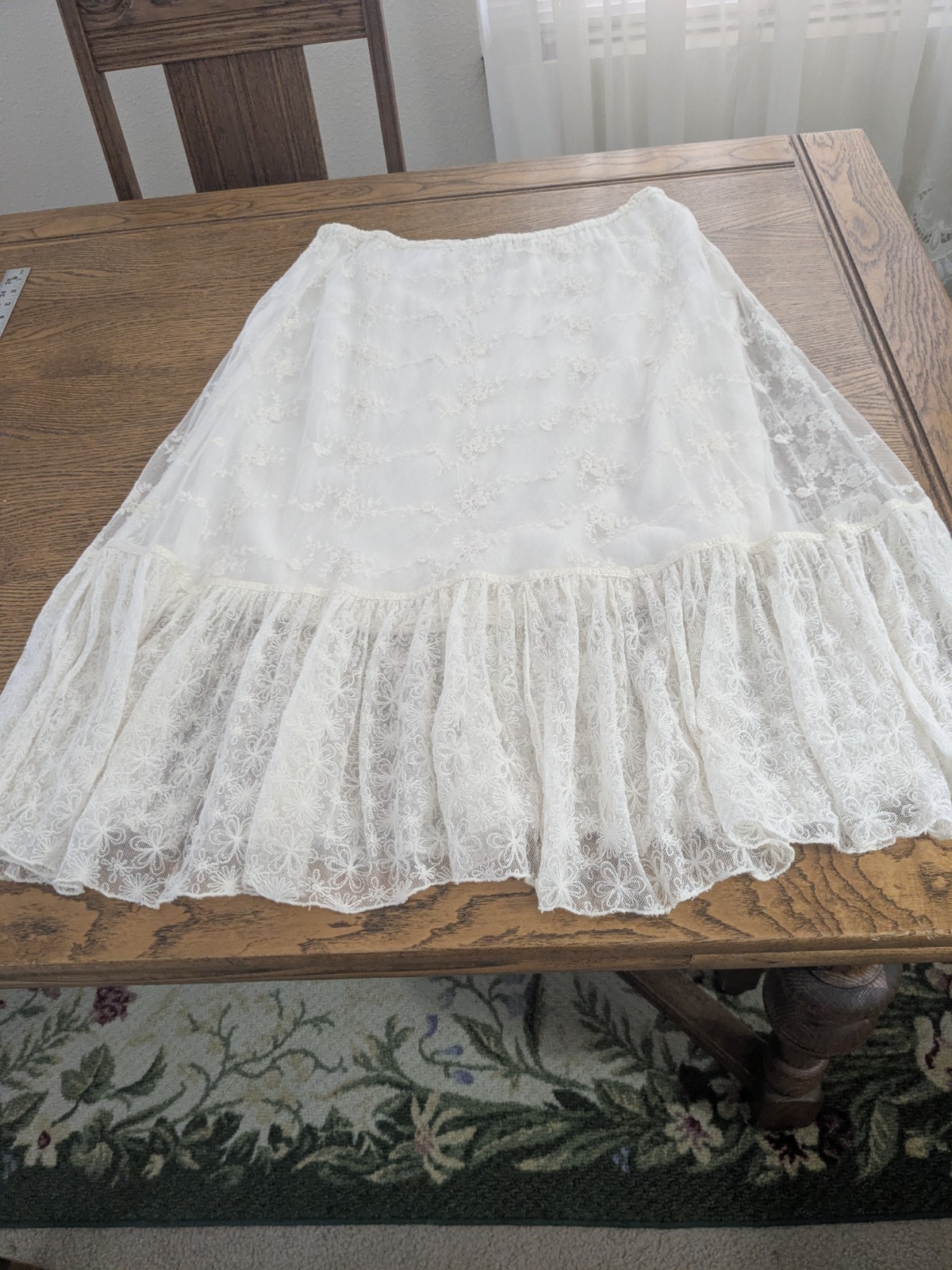 April Cornell lined lace skirt with lace ruffle. Size XS. 30&Prime; Waist to Hem.