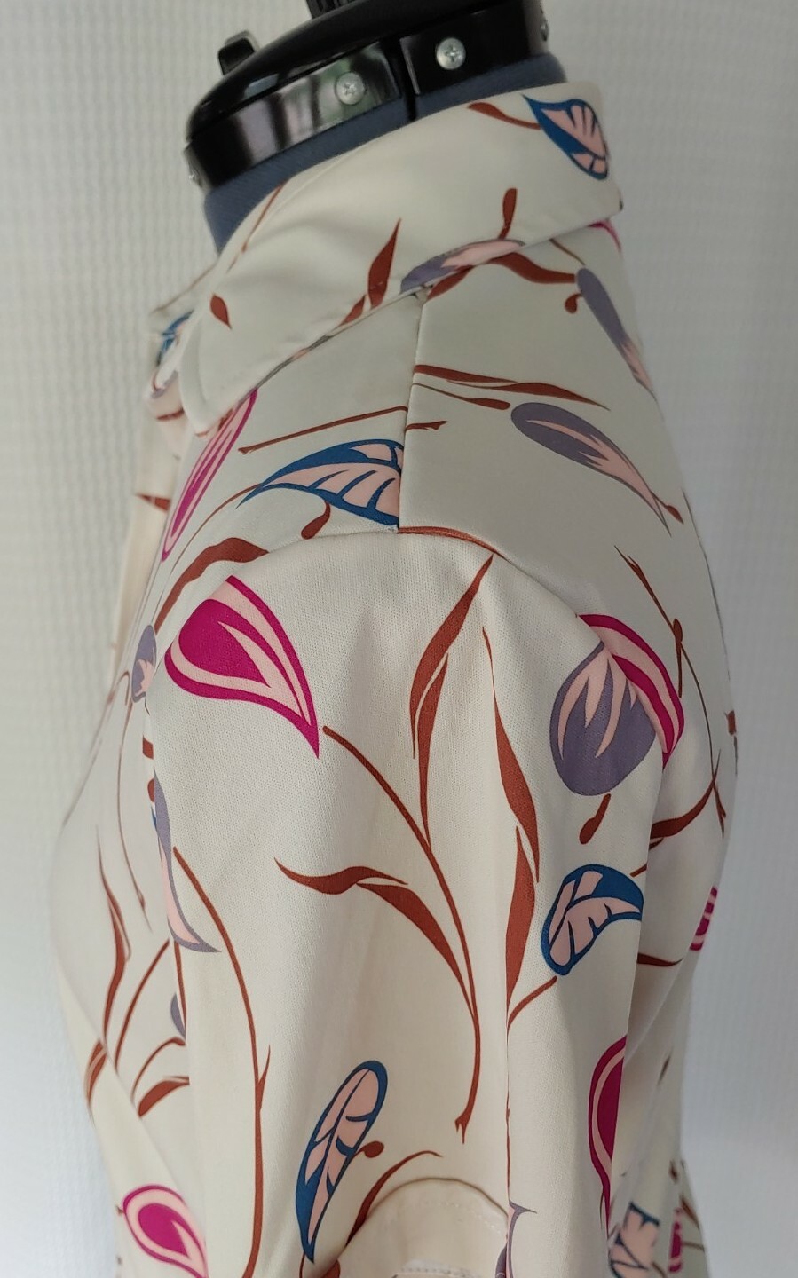 Vintage Sears Cream Button Down Top with Pink/Grey/Peach/Brown Florals Size 12