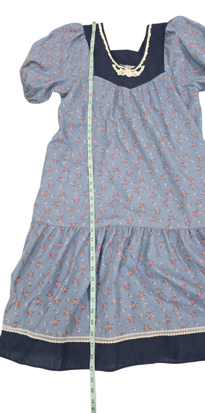 Vintage Good Times Hawaii Cottagecore/Grannycore Floral Maxi Dress. Size Medium