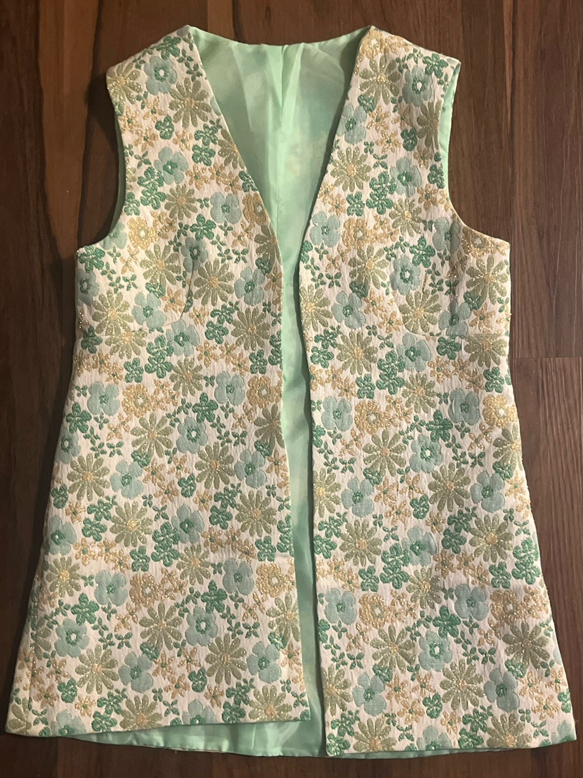 Vintage 1960s-70s Brocade Jacquard Vest Floral/Mint Lined Measurements In Photos