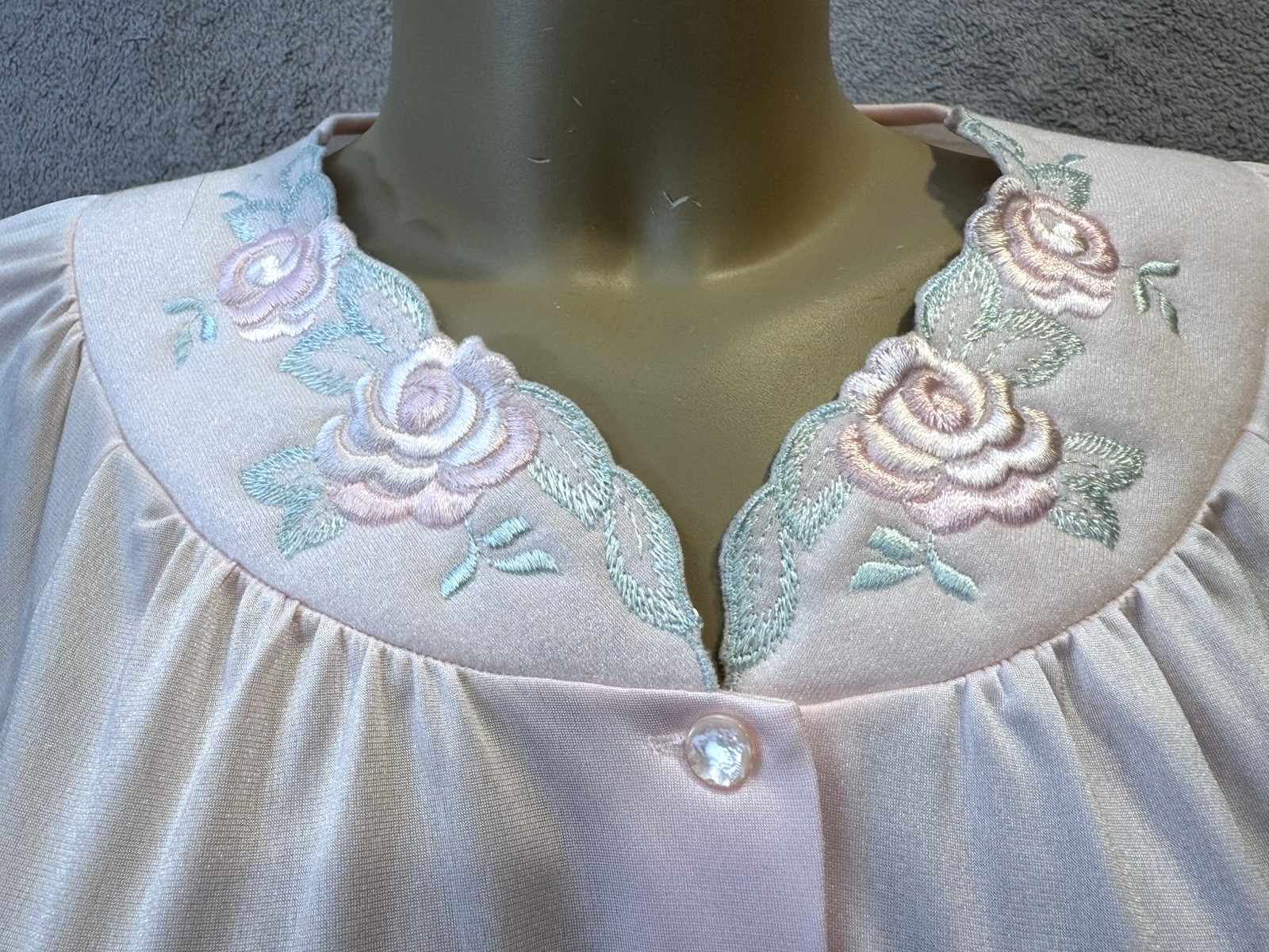 Vtg SHADOWLINE Bed Jacket Robe, Pink w/ Embroidery Sz S/M, NOS w/Tag Cottagecore