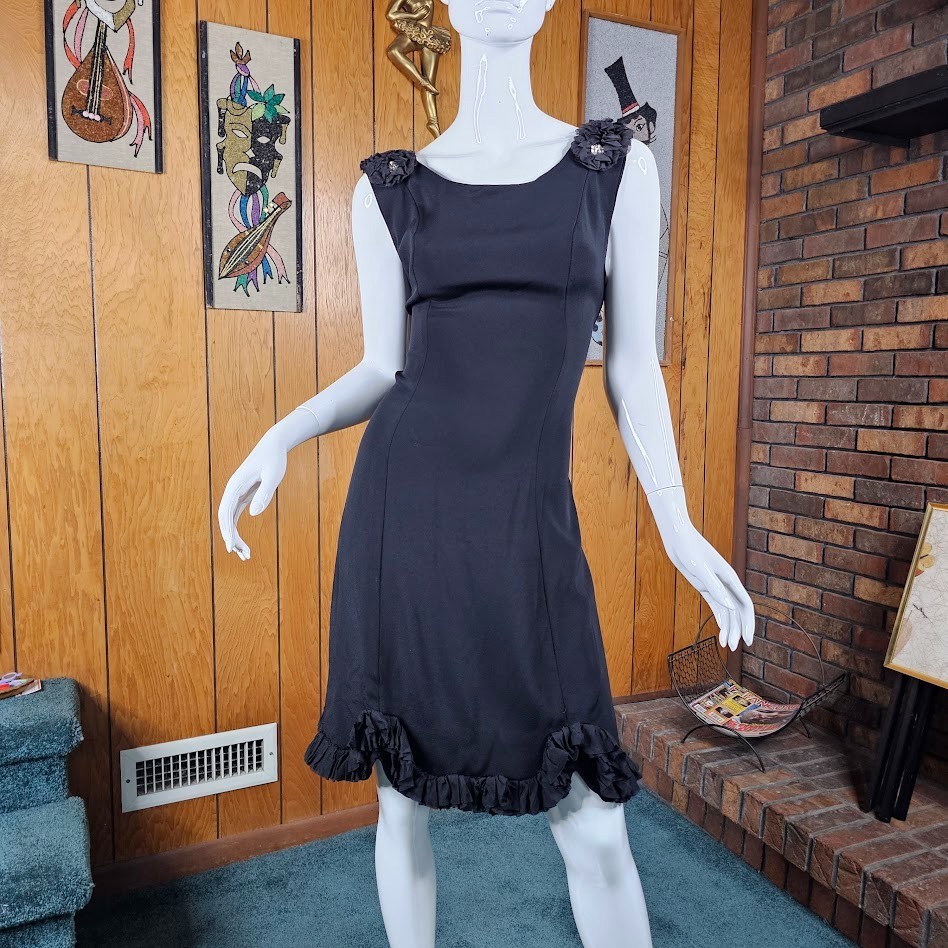 Vintage 60s Black Scalloped Ruffle Sheath Wiggle Pencil Cocktail Party Dress S/M