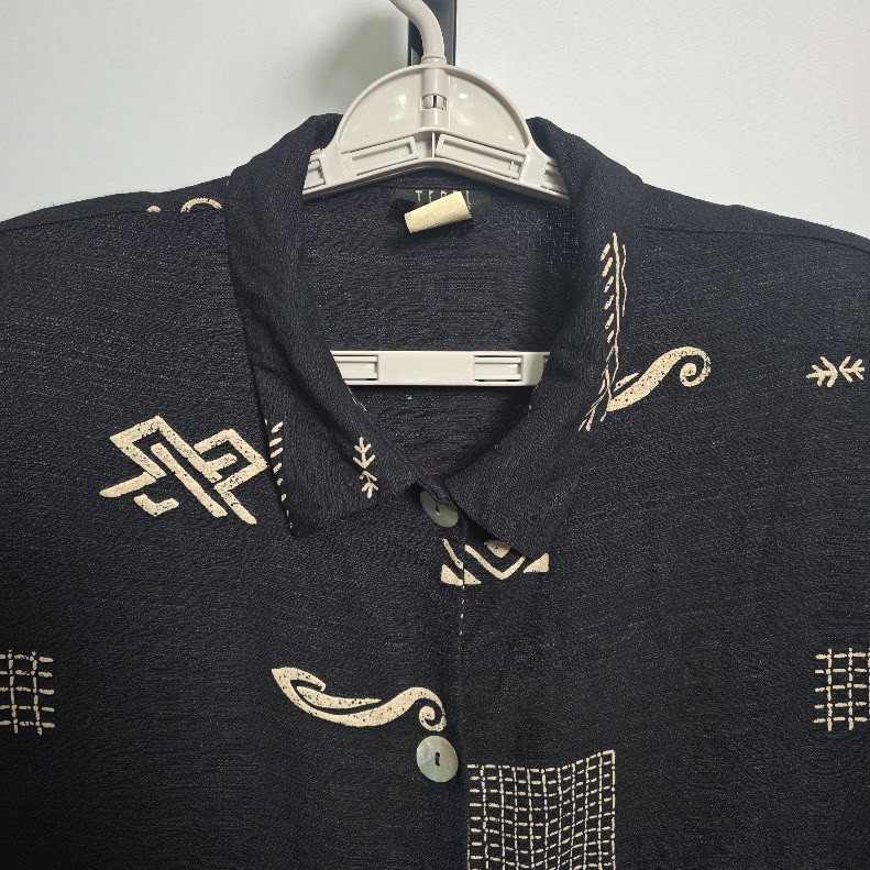 Vintage 90s Teddi Black Rayon Button Up Shirt Top Size 16 Tribal Geometric Art