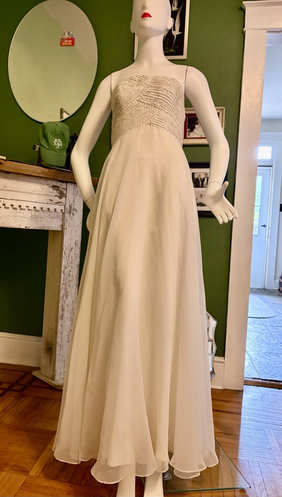 Vtg Mike Benet Formals- White Chiffon grecian Dress Gown Sequins 38 Strapless M