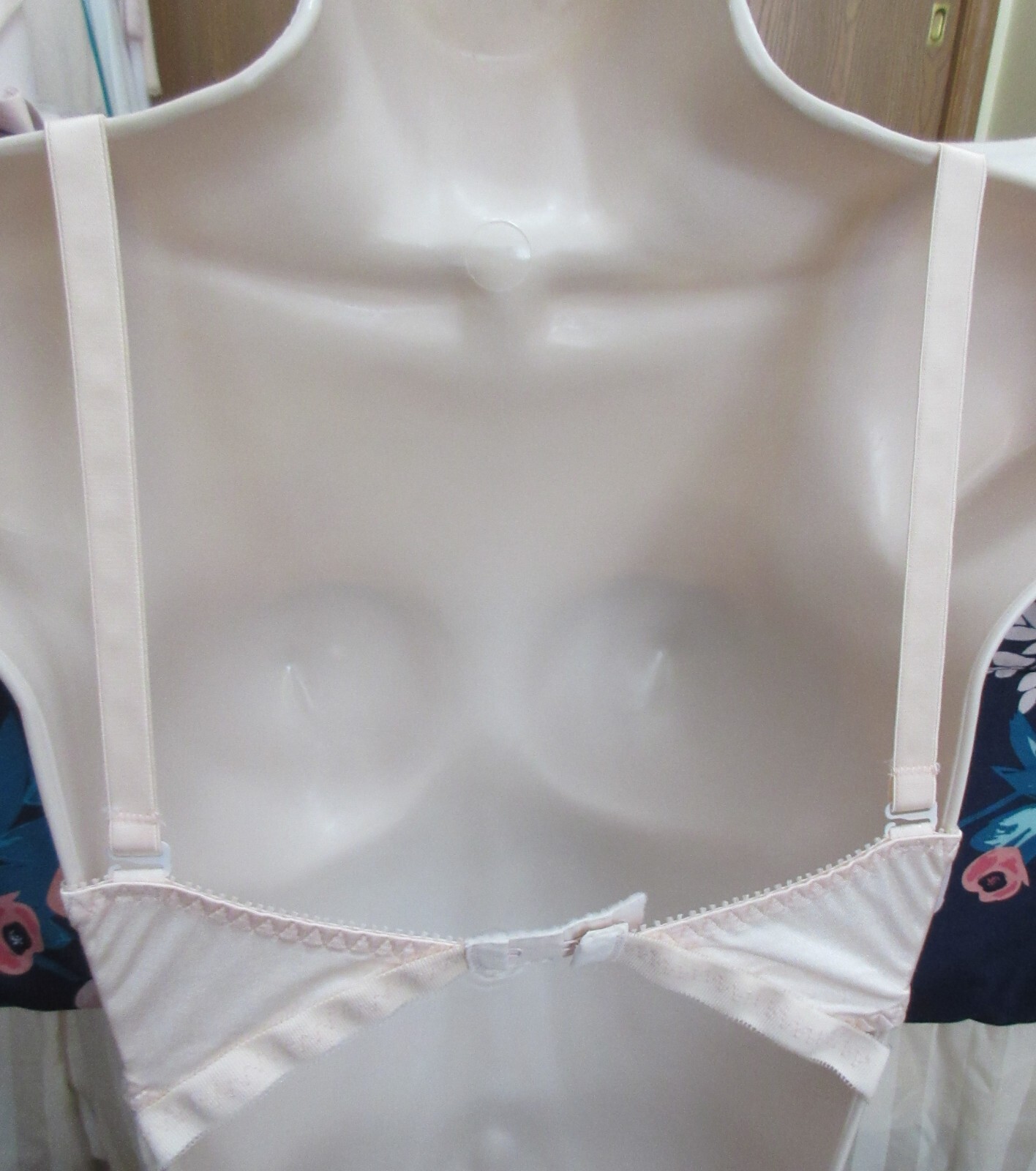 80&rsquo;s vtg BACKLESS by SMOOTHIE BLUSH UW multiway padded bra 36 B MINT