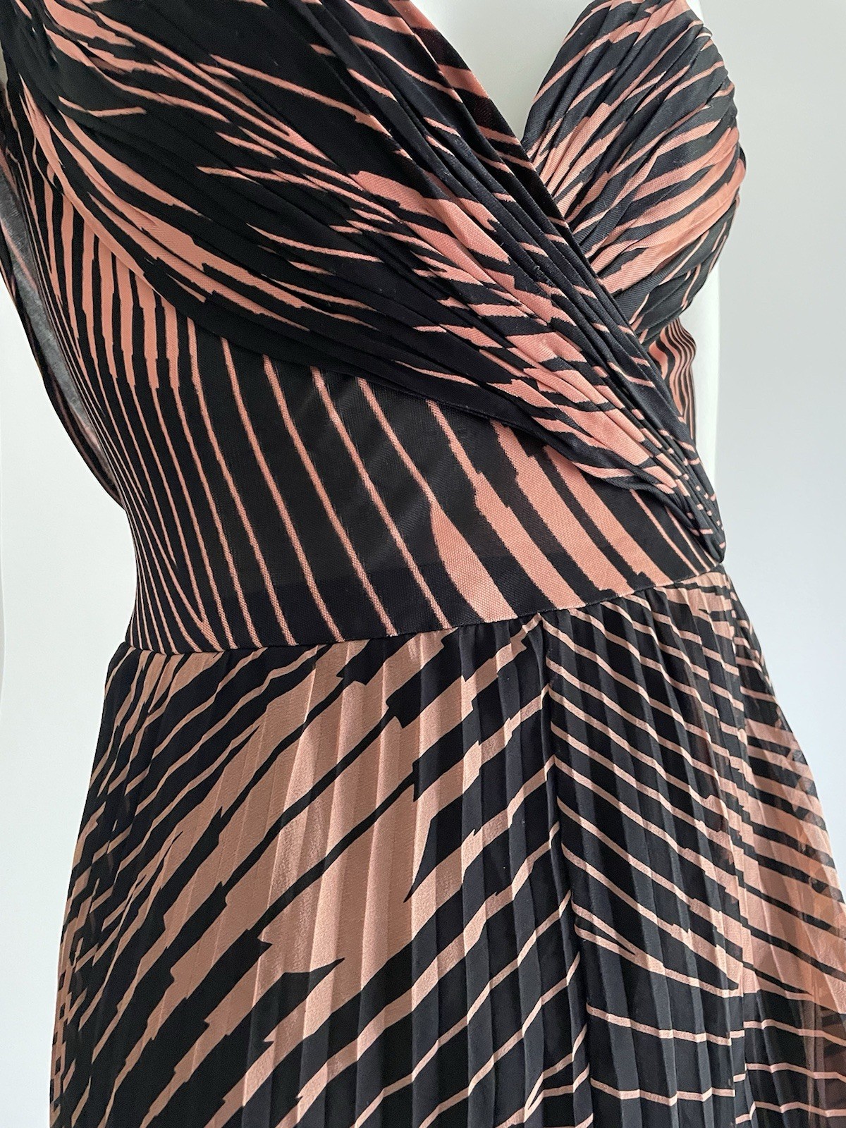 Vintage S/S 2000 Gianni Versace Pleated Black Orange Plunge V Dress Bodysuit XS