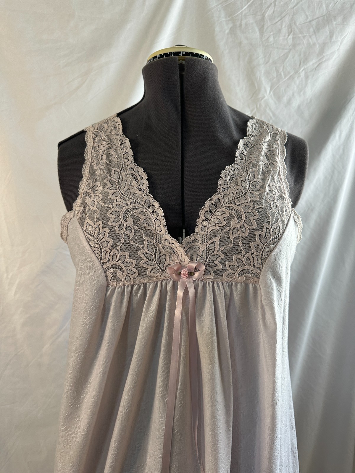 Vtg Gilligan O&rsquo;Malley Nightgown Robe Set Pink Medium Pink, Lace, Zip 2813 2613