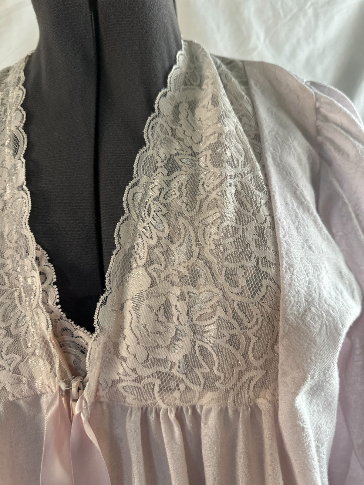 Vtg Gilligan O&rsquo;Malley Nightgown Robe Set Pink Medium Pink, Lace, Zip 2813 2613