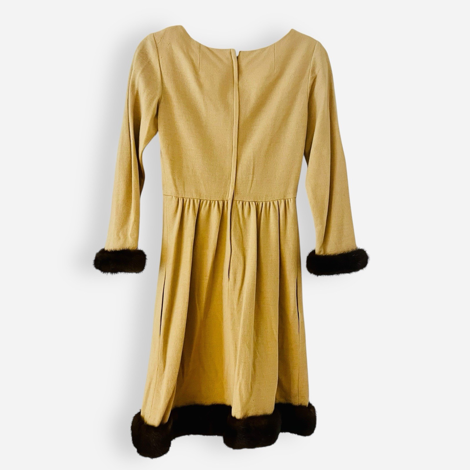 Vintage Junior Accent Jack Adams Tan Babydoll Dress Women’s Sz 10 Black Fur READ