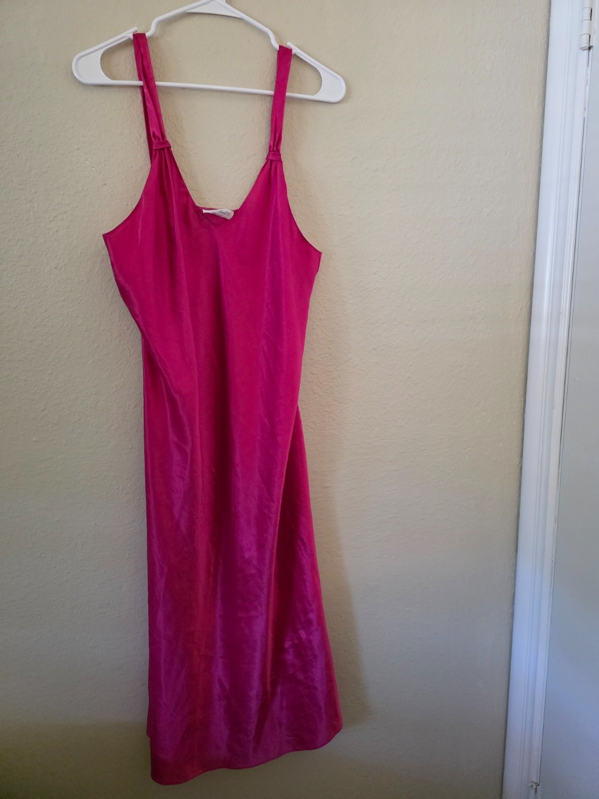 Vintage Lucie Ann II Hot Pink Nightgown or Dress Size Medium