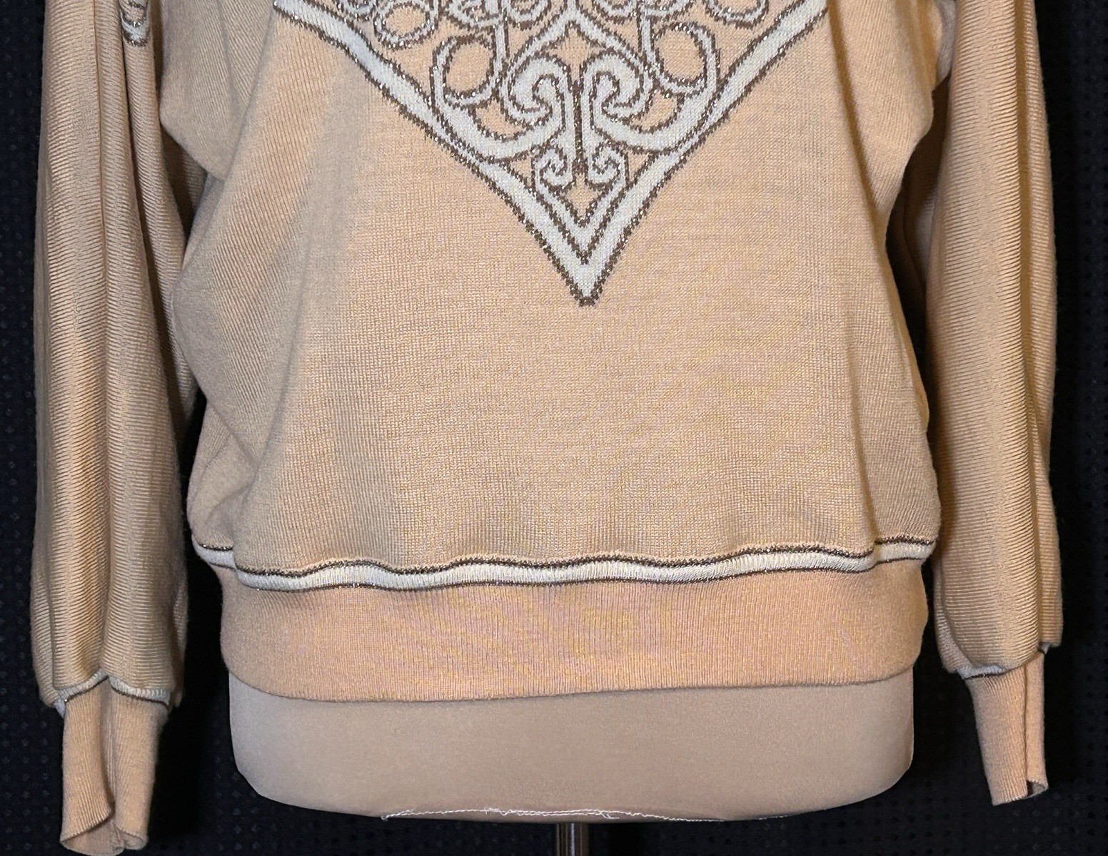 Vintage Escada Laurel Light Peach Geometric Metallic Thread Sweater Womens M