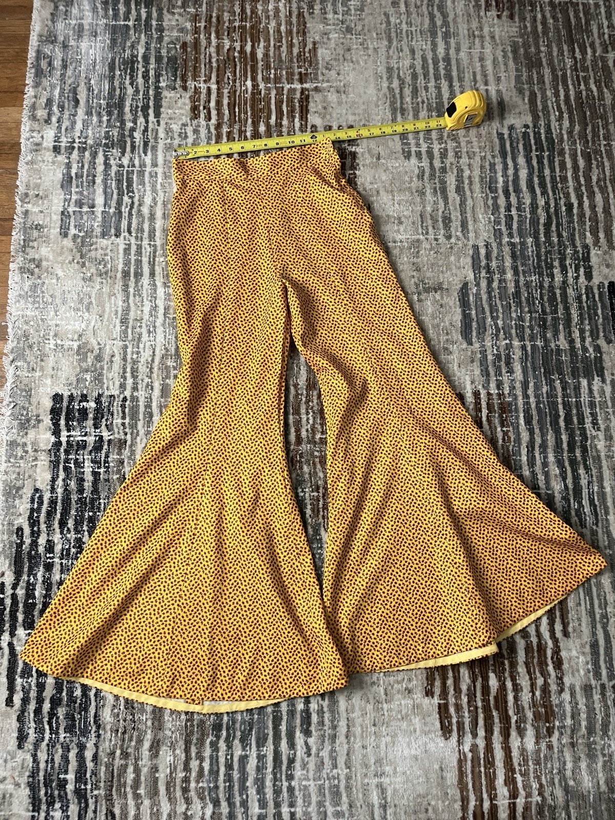 Women&rsquo;s Yellow/Brown Animal Print Pant Suit Set Jacket & Flared Pants