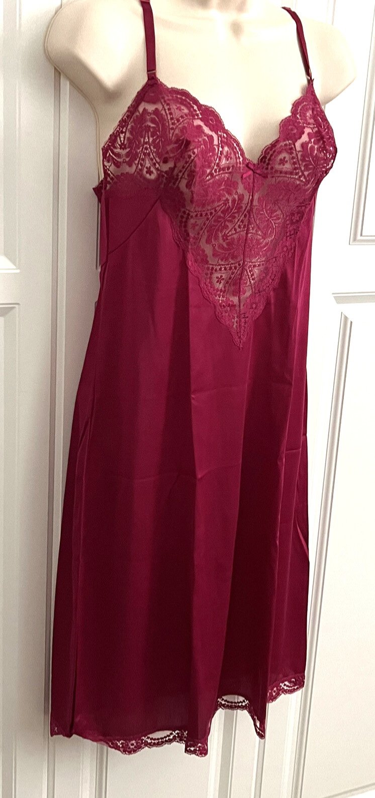 Vintage Full Slip Vassarette S Underneath It All Maroon Satin Lingerie Intimates