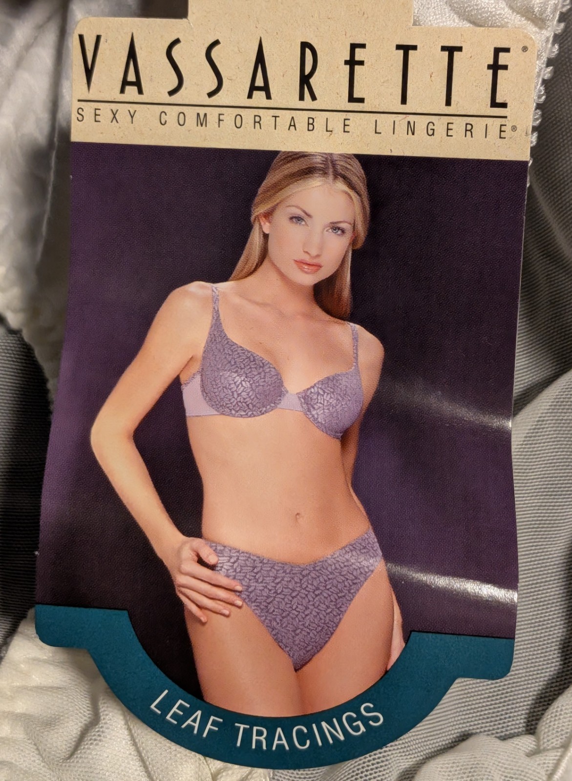 4X Vassarette Lingerie Panties Nylon Blend Leaf Tracings Print 18-177 8 / 46 NWT