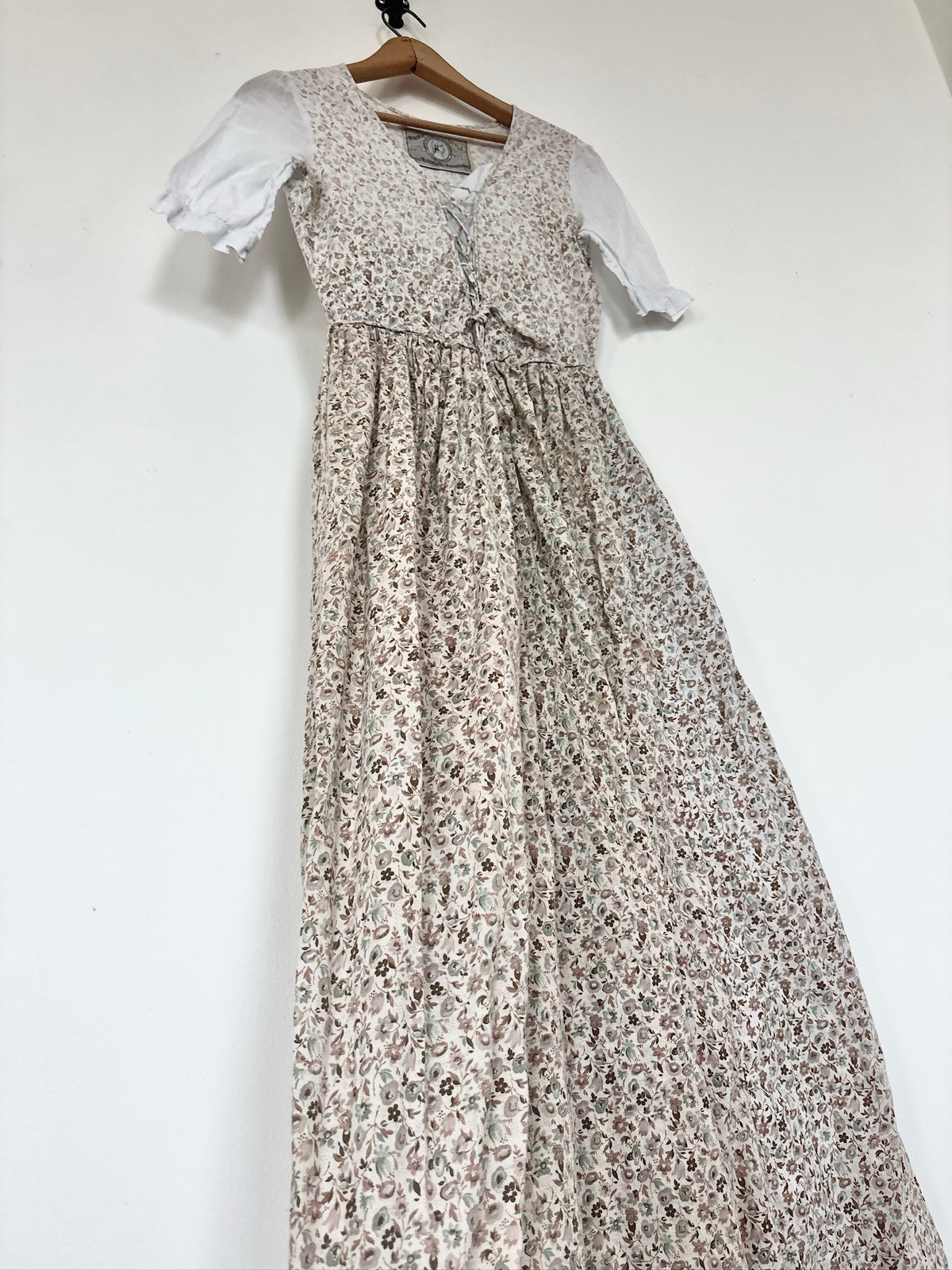 Antique 1932 George Washington Bicentennial Floral Cotton Colonial Costume Dress