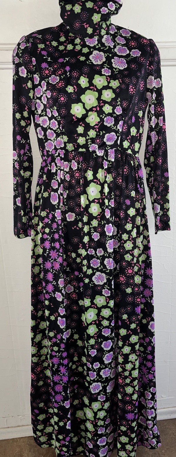 Vintage 1970s ILGWU Union Psychedelic Floral Prairie Maxi Mock Neck Dress 9/10