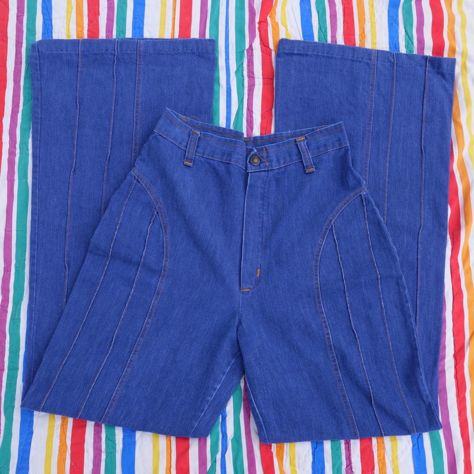 AMAZING RARE True vintage 1970s 100% cotton denim high rise bell bottom jeans