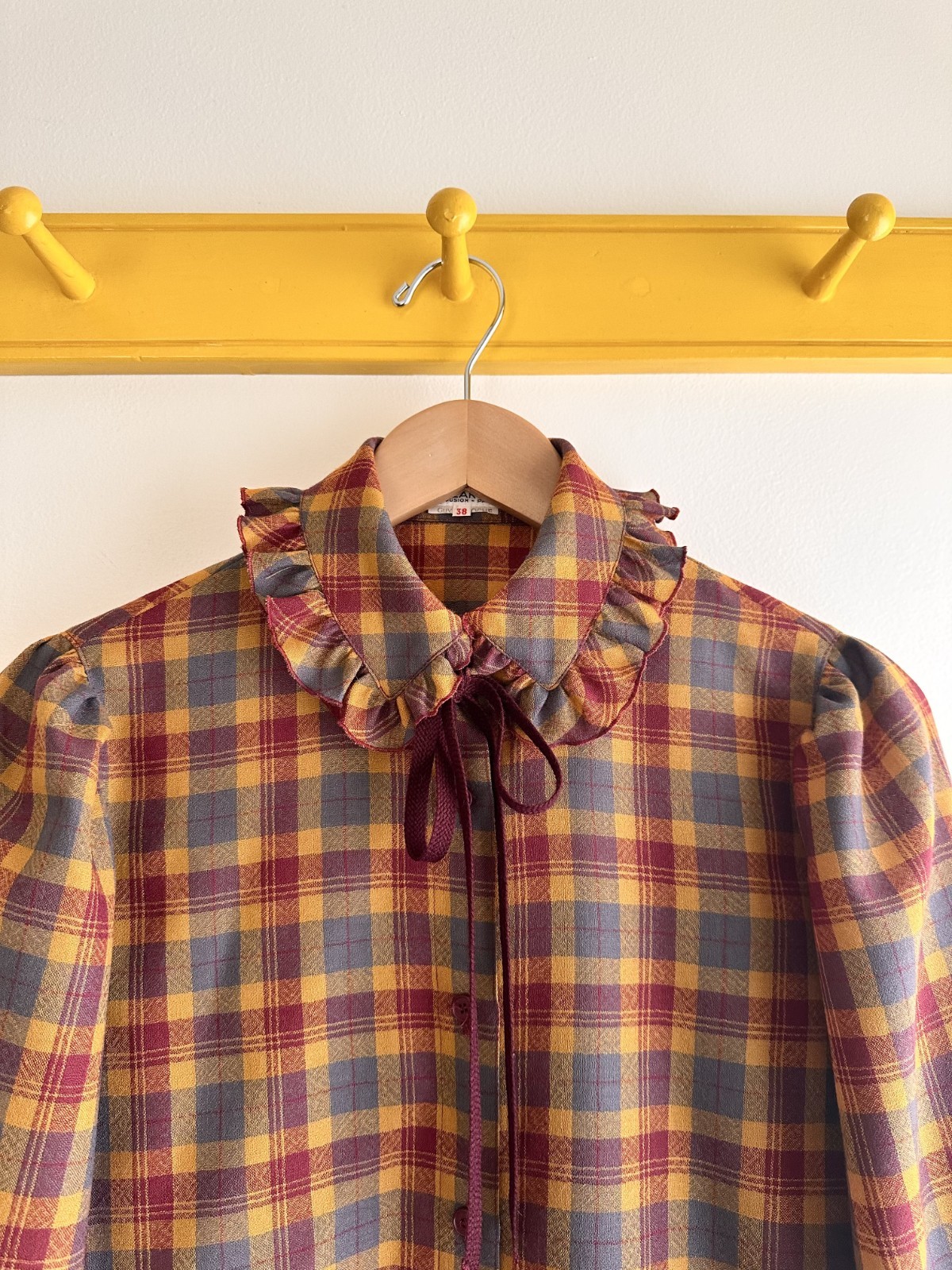 Vintage 70s GUY LAROCHE Paris fine wool plaid ruffle collar blouse top shirt S M