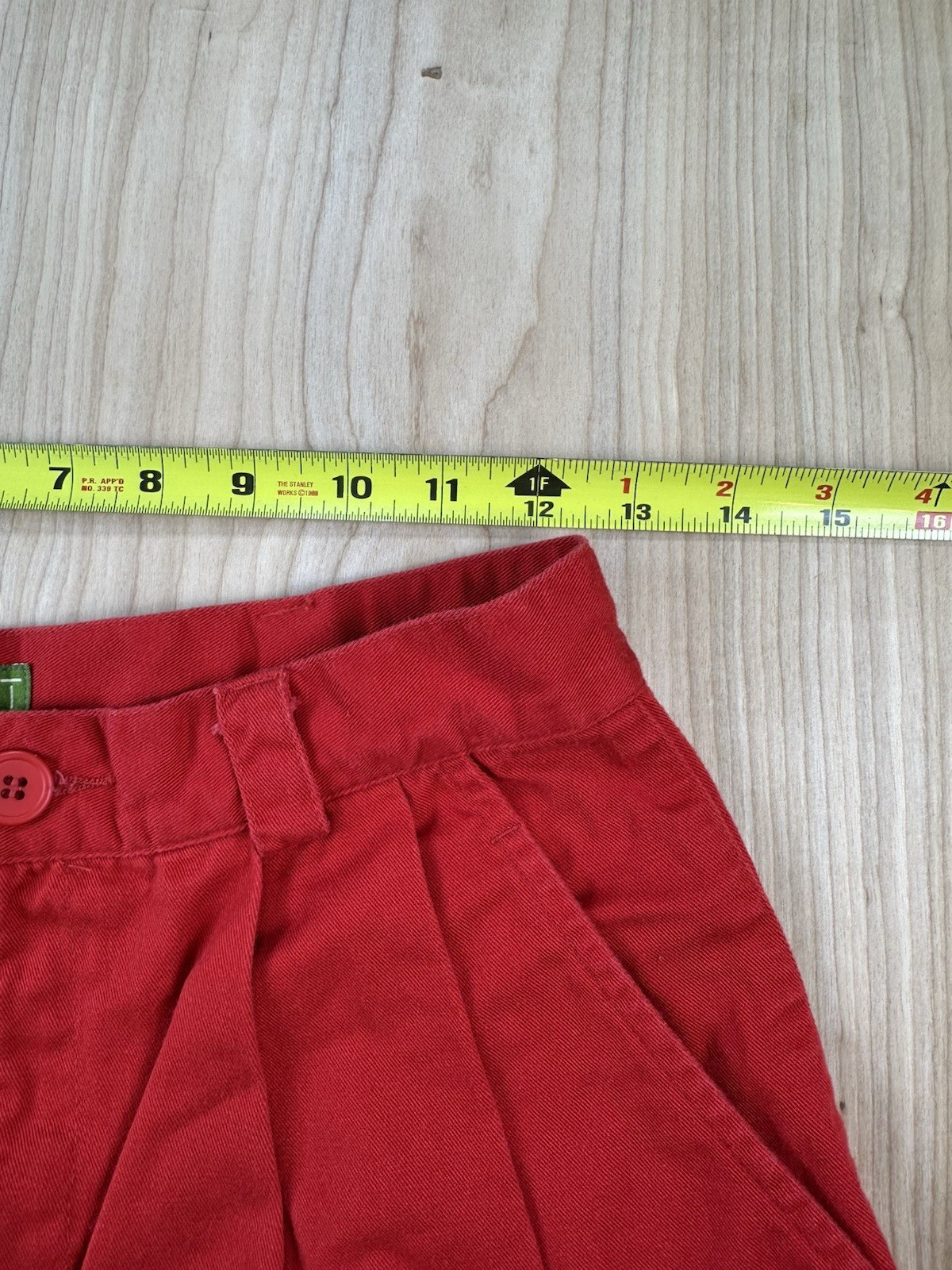 vintage 80&rsquo;s ESPRIT red pleated SHORTS all COTTON size 11/12 preppy NEW WAVE