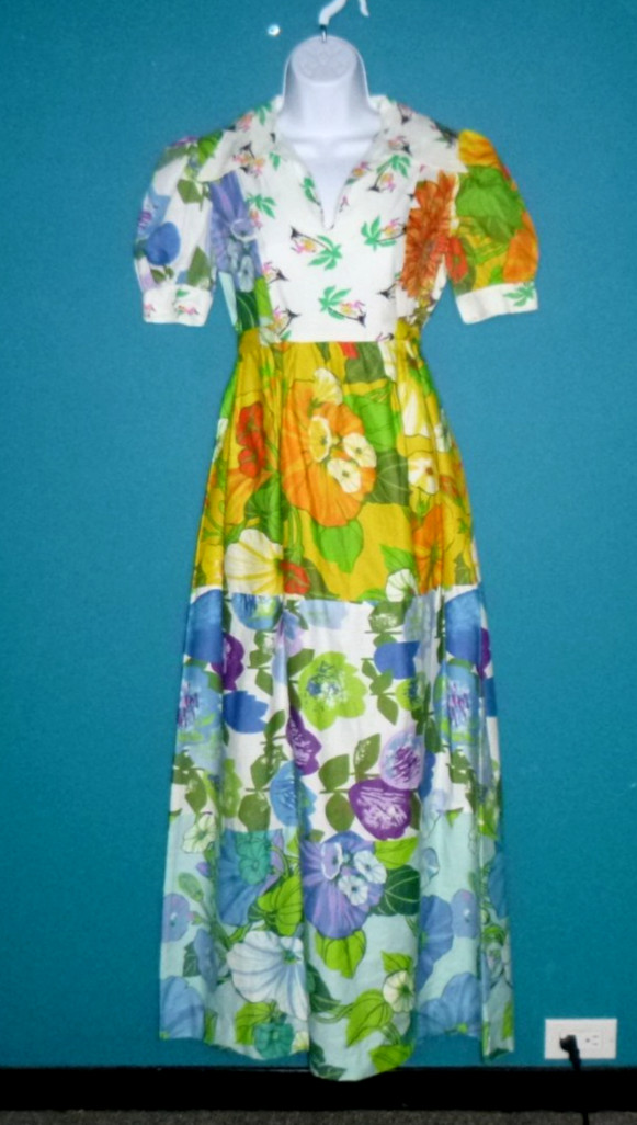 Vtg 60s 70s STUNNING Patchwork Floral Prairie Style Maxi Dress Sz S/M