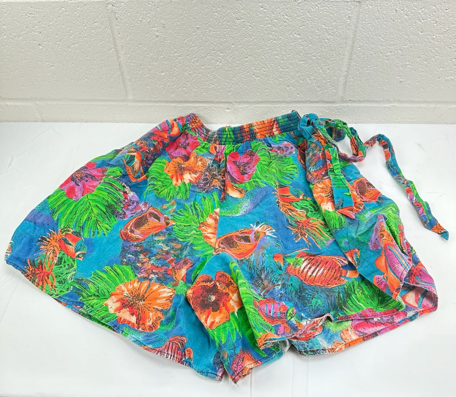 Connections Related Separates Hawaiian Tie Front Shirt Shorts Set Sz L Colorful