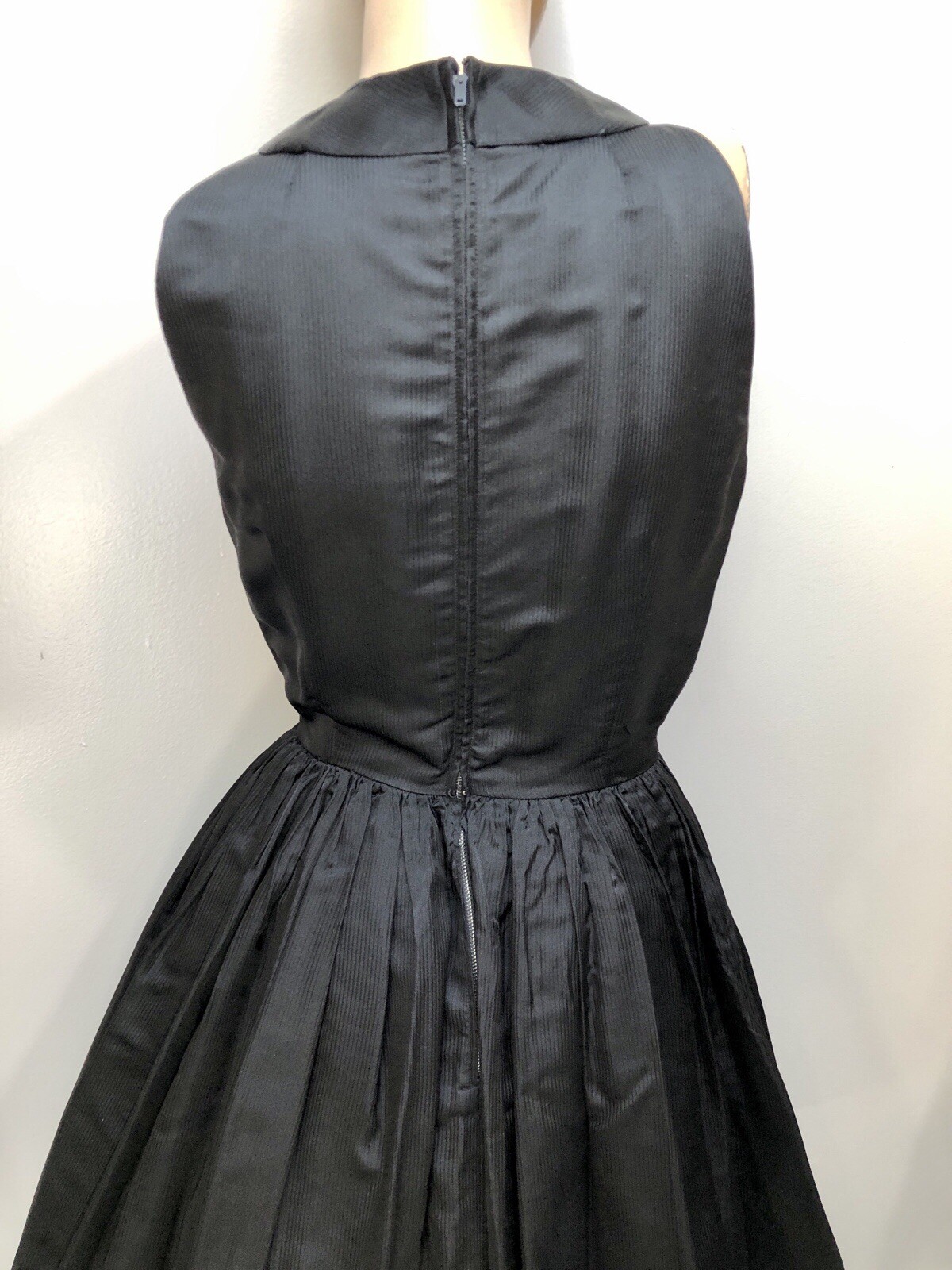 VTG 1950s OLEG CASSINI Silk Tuxedo Front BLACK TIE COUTURE Cocktail Dress XXS