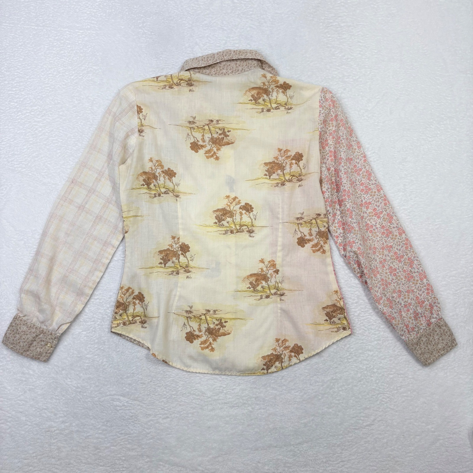 Vintage You Babes Patchwork Floral Plaid Scenic Button Up Blouse Pink Tan 70s