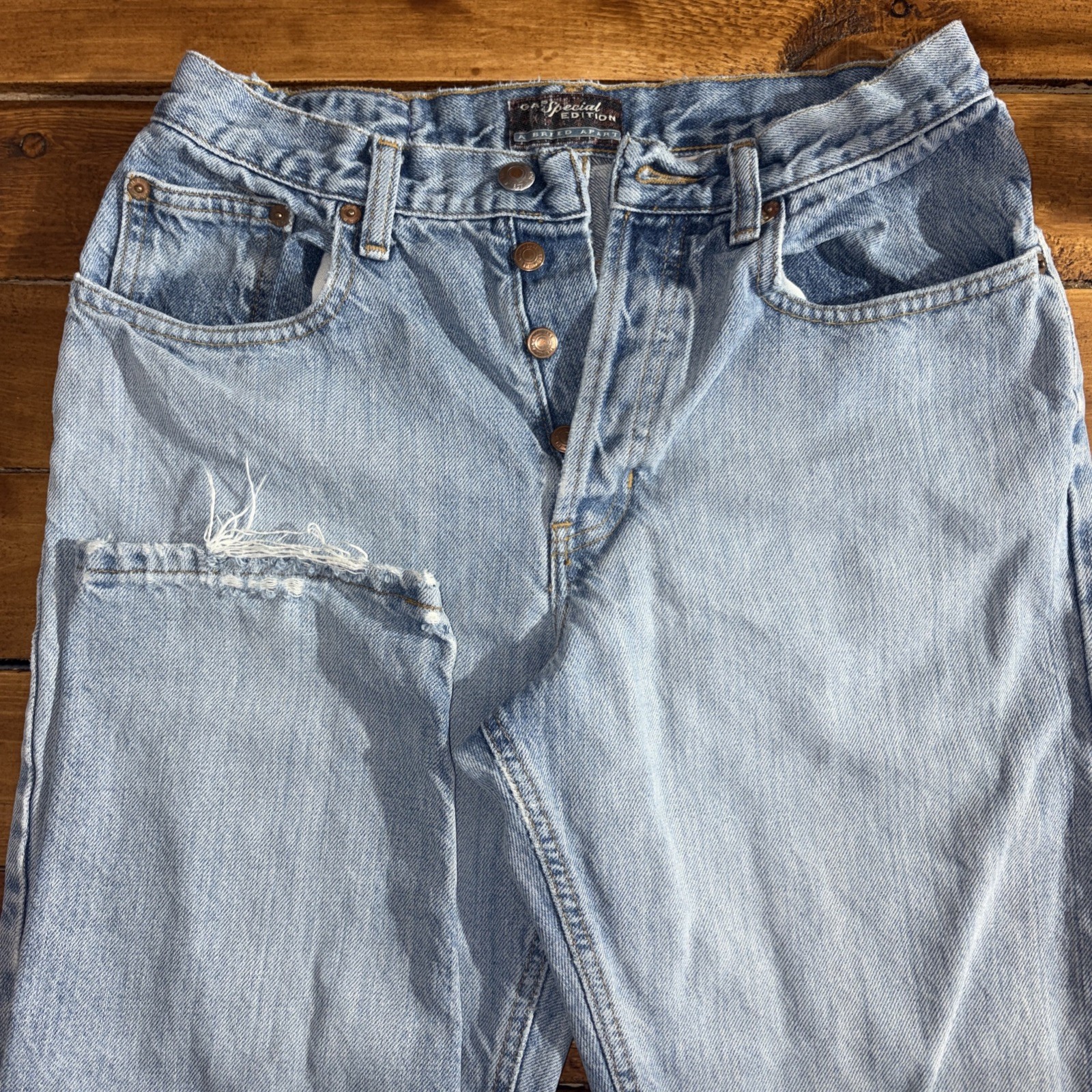 Gap Special Edition Jeans Women&rsquo;s 6 Light Blue Loose Fit Button Fly Vintage USA