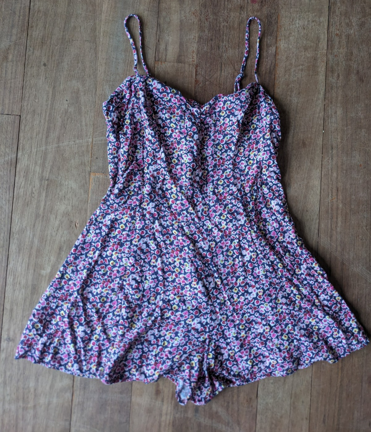 Size Medium Timing Vintage Playsuit Floral Romper Pink y2k 90&rsquo;s Beach Flower