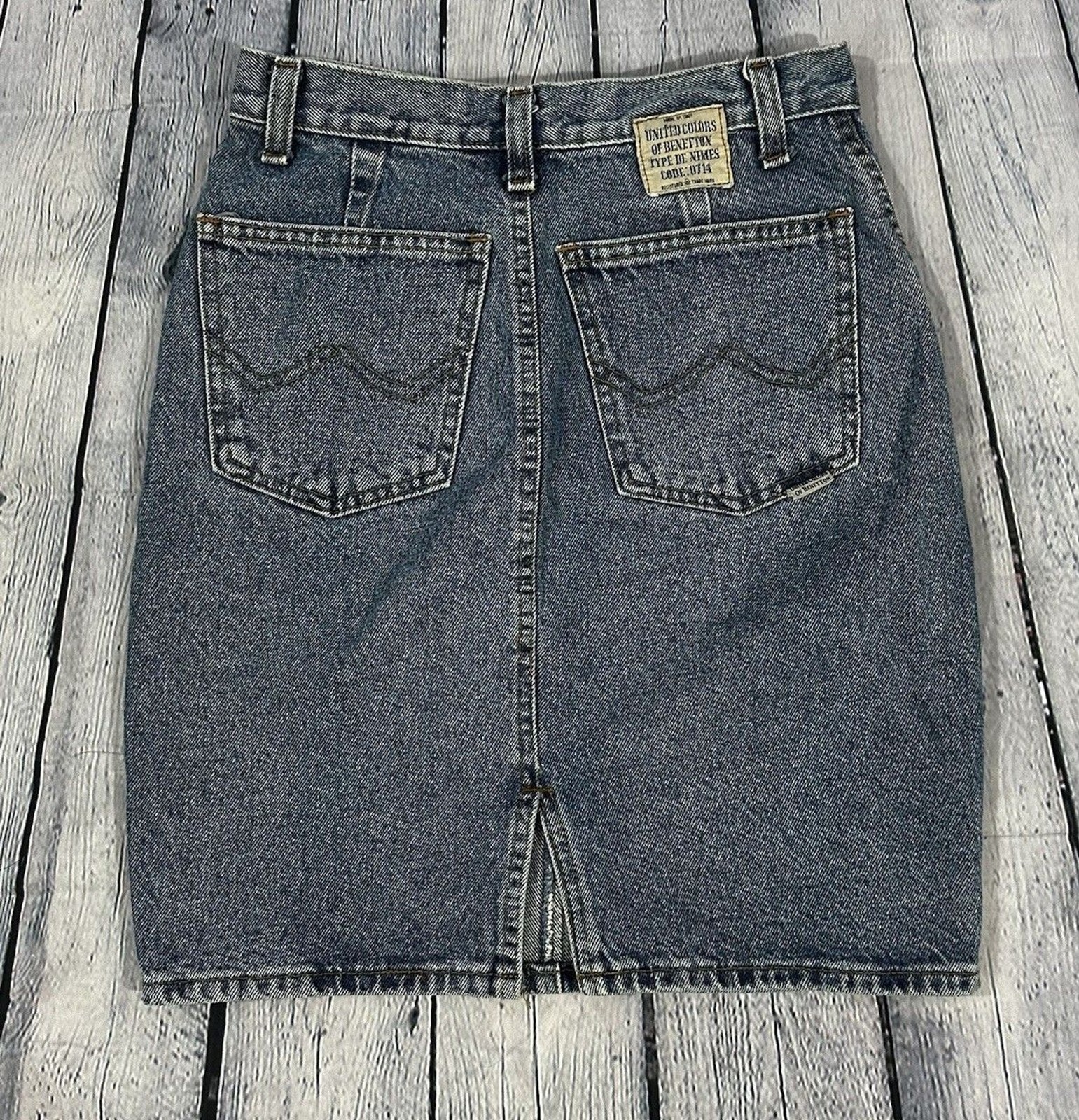 80&rsquo;s United Colors of Benetton Denim Blue Jean Skirt Vintage « TYPE DE NIMES »