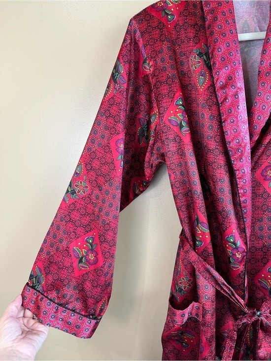 Vtg Beth Michaels Satin Long Robe Small S Burgundy Pink Red Floral Patchwork