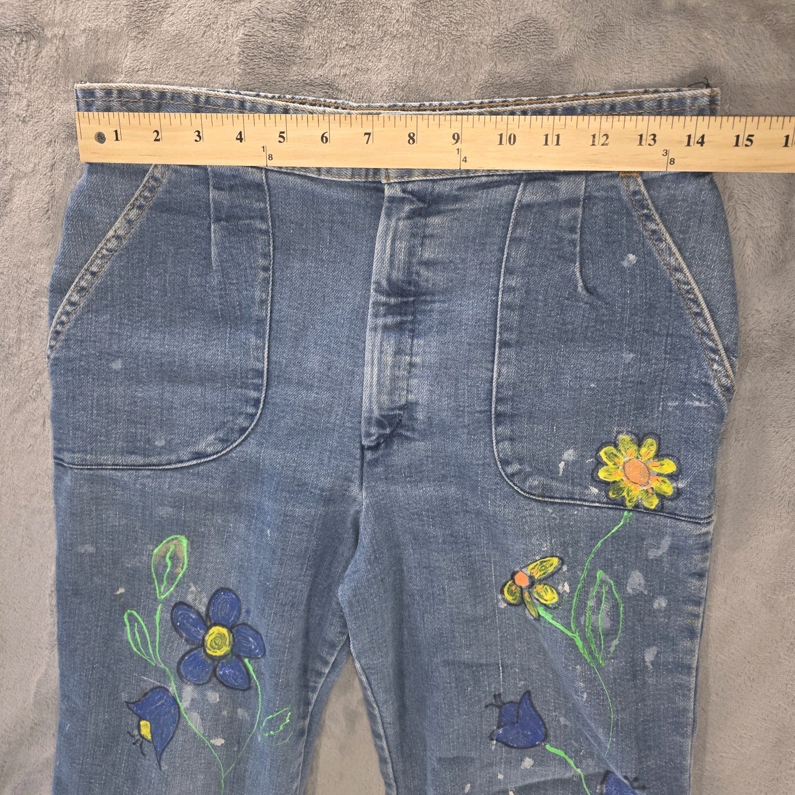 Vintage Levi’s 70s Orange Tab Pleated Front Painted Flowers Wide Leg 29W 31L