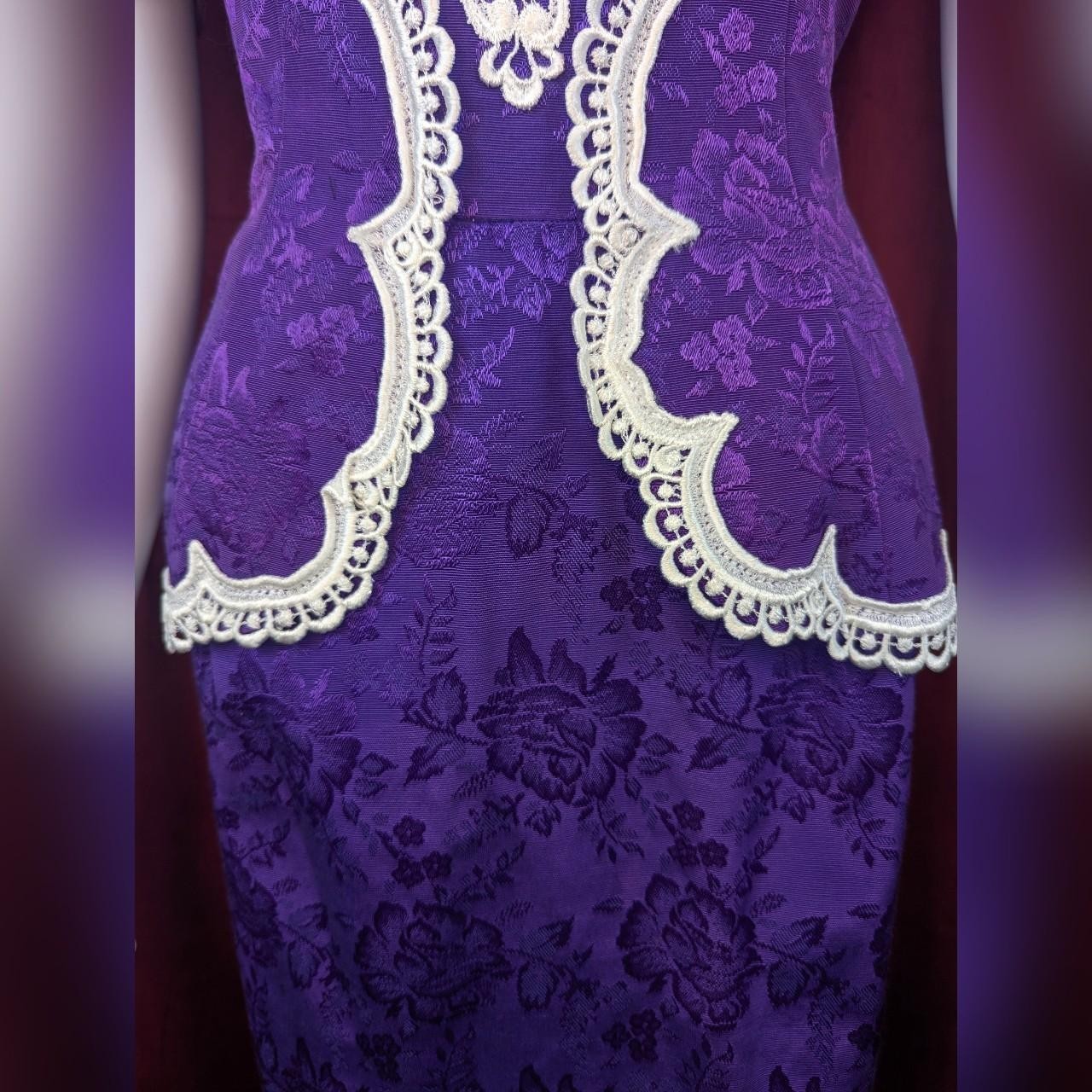 Vintage 80&rsquo;s Union Made Bari-Jay Fashion Purple & White Satin Floral Dress