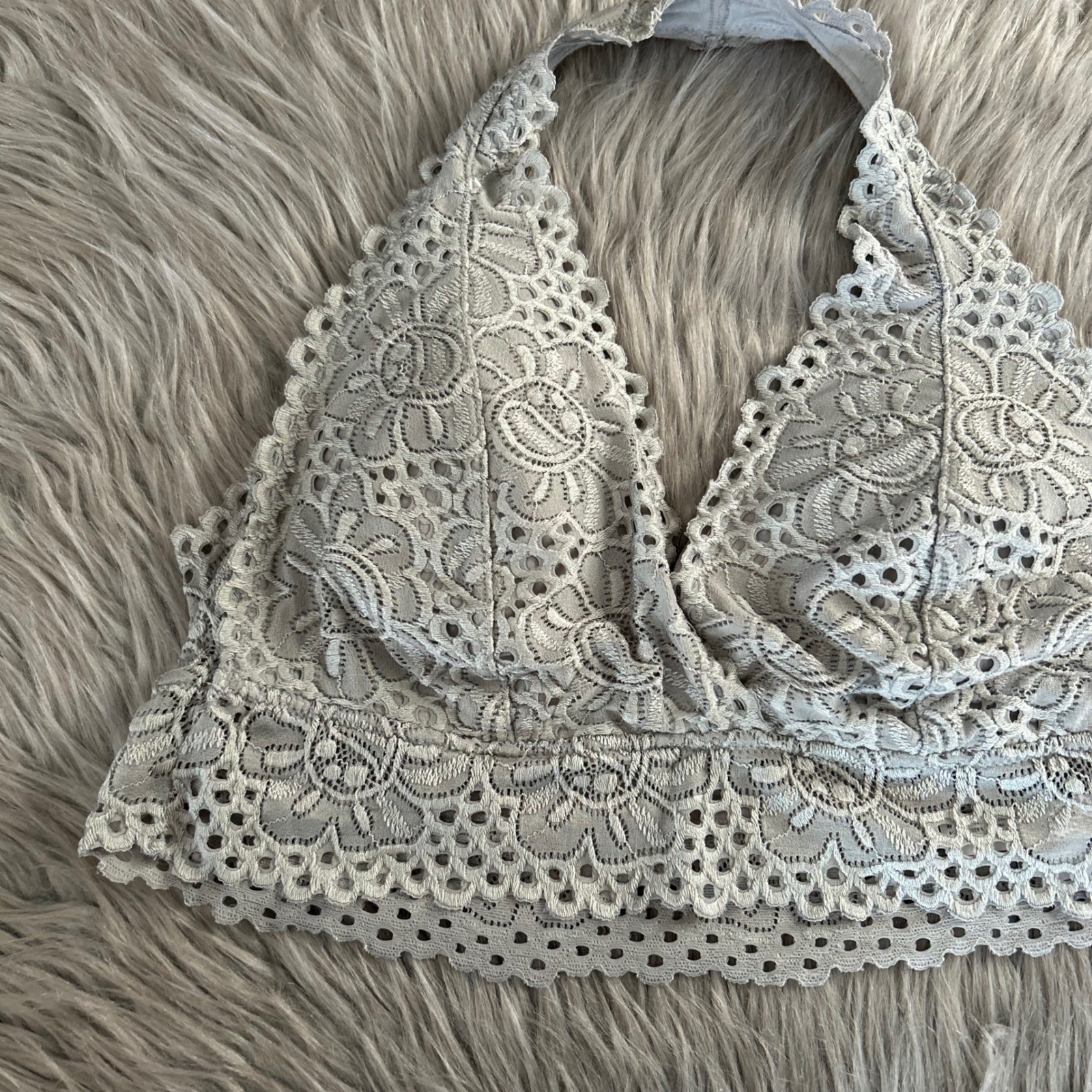 Aeropostale Wireless Halter Bralette Women Size XL Gray Floral Lace Wirefree Bra