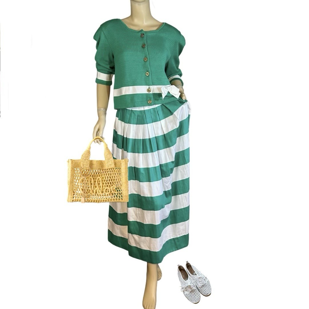 WOMEN&rsquo;S VINTAGE CIRCA 1980&rsquo;S CULLINANE GREEN SKIRT AND SWEATER SET SZ 10/M