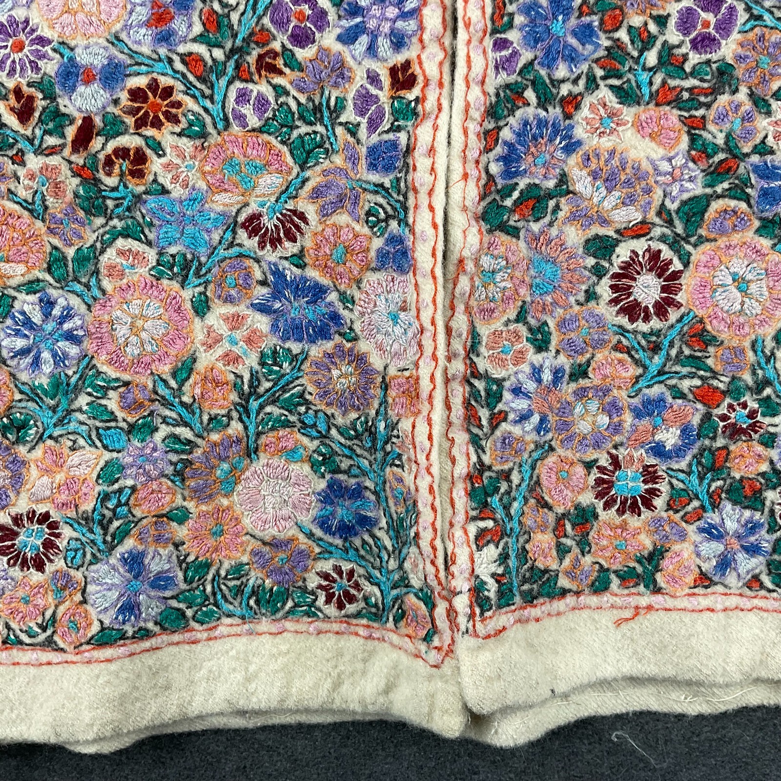 Vintage Hand Embroidered Jacket Kashmiri Indian Crewel Floral Size M