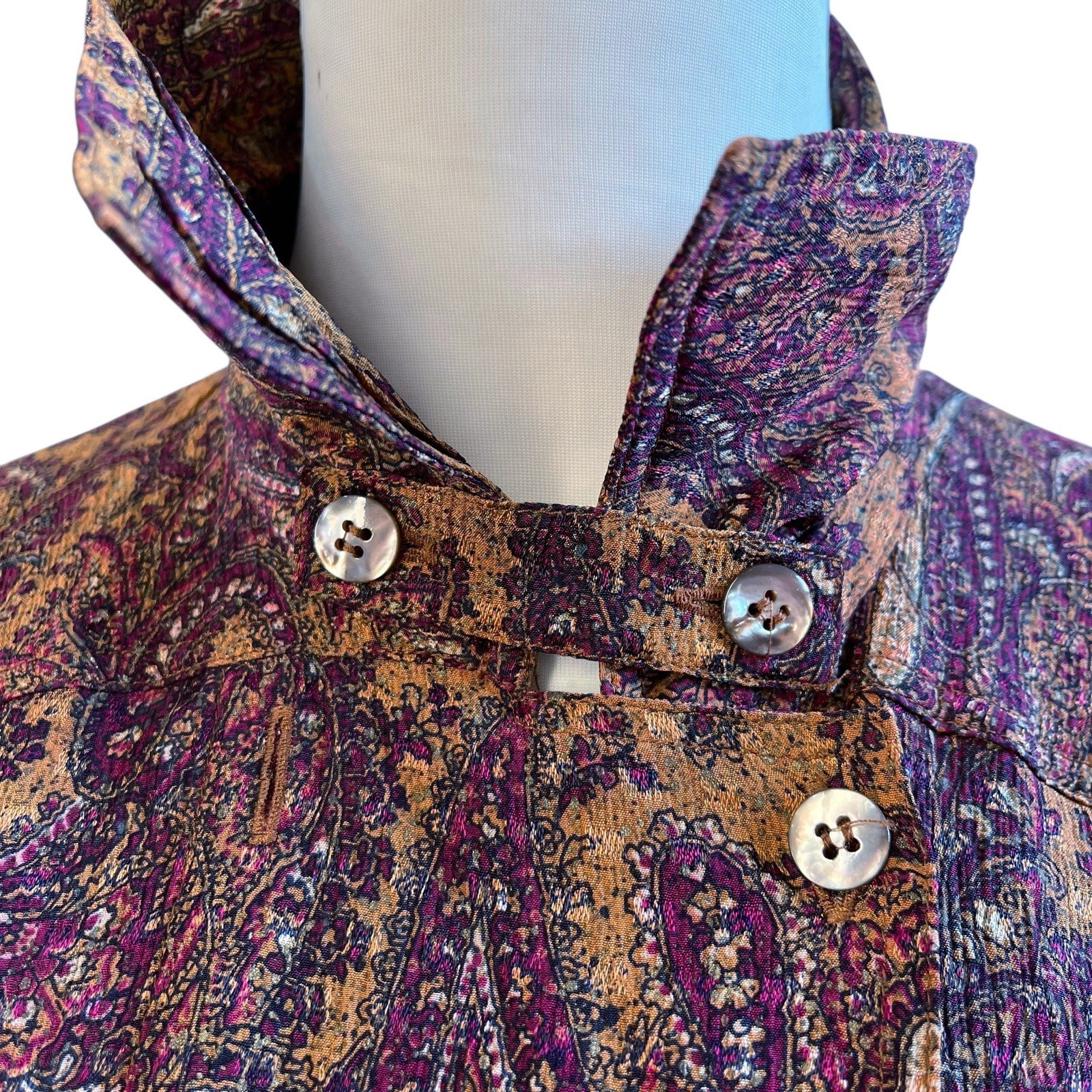 VTG Escada Size 38 Silk Blouse Margaretha Ley Top Paisley Print Button Front