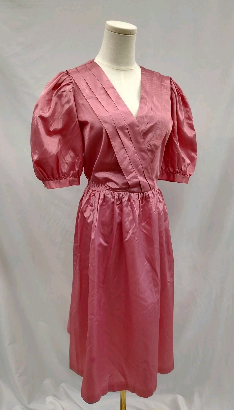 80&rsquo;s Vintage Dress Mauve Moire Taffeta Puff Sleeve Midi Length Cross Front Sz L