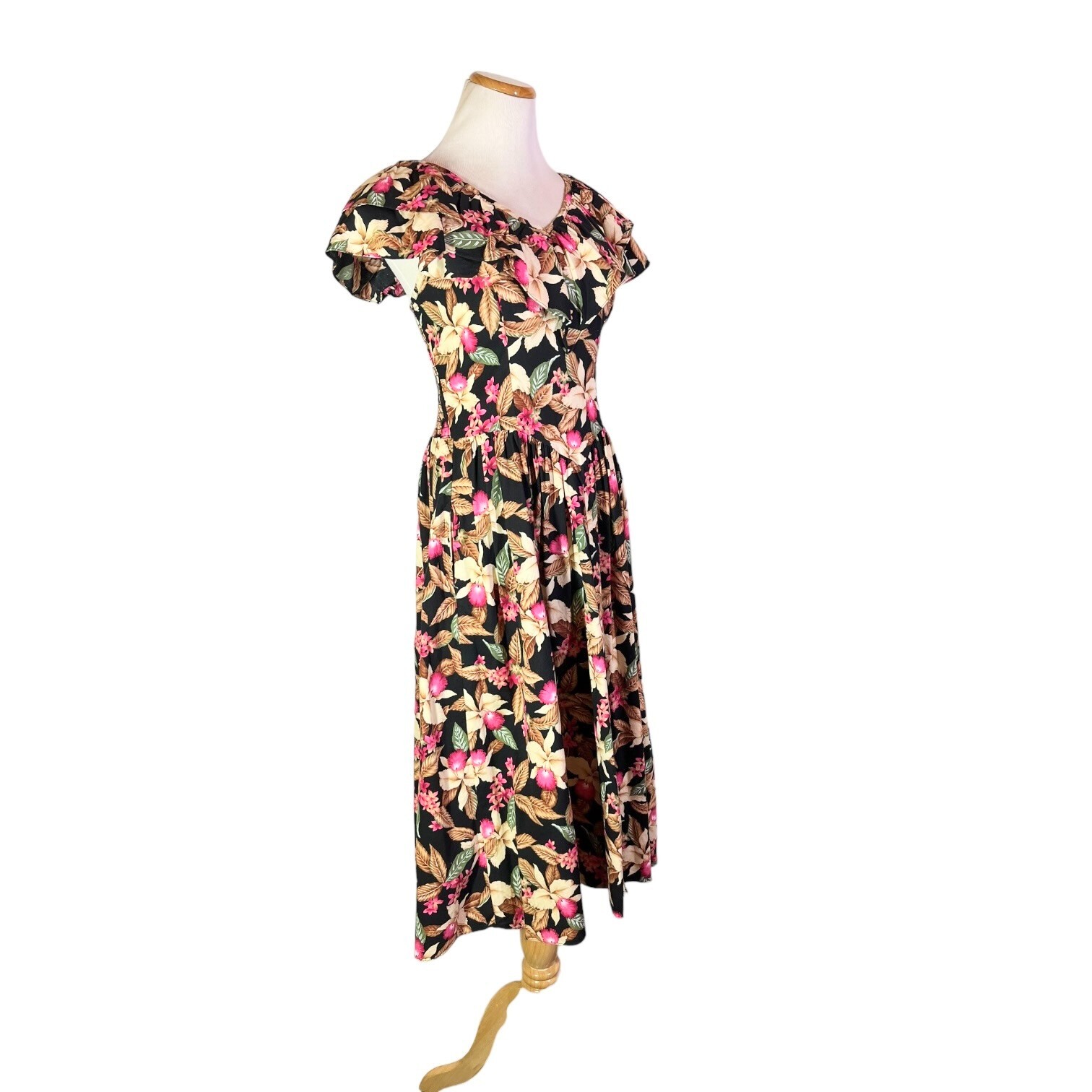 Vintage 1980s Malihini Hawaii Size 10 Black Floral Dress Orchids V-Waist