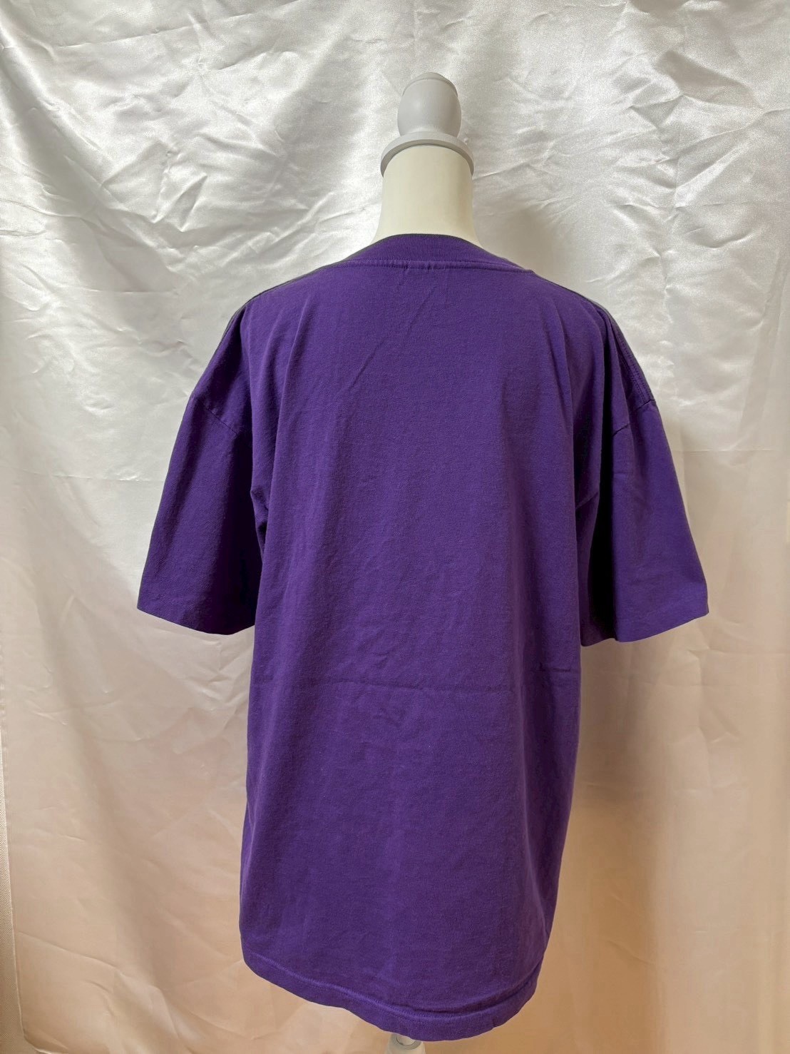 Vintage 1990s Murina Easter Bunny Rabbit Graphic T shirt Purple USA Kawaii Cute