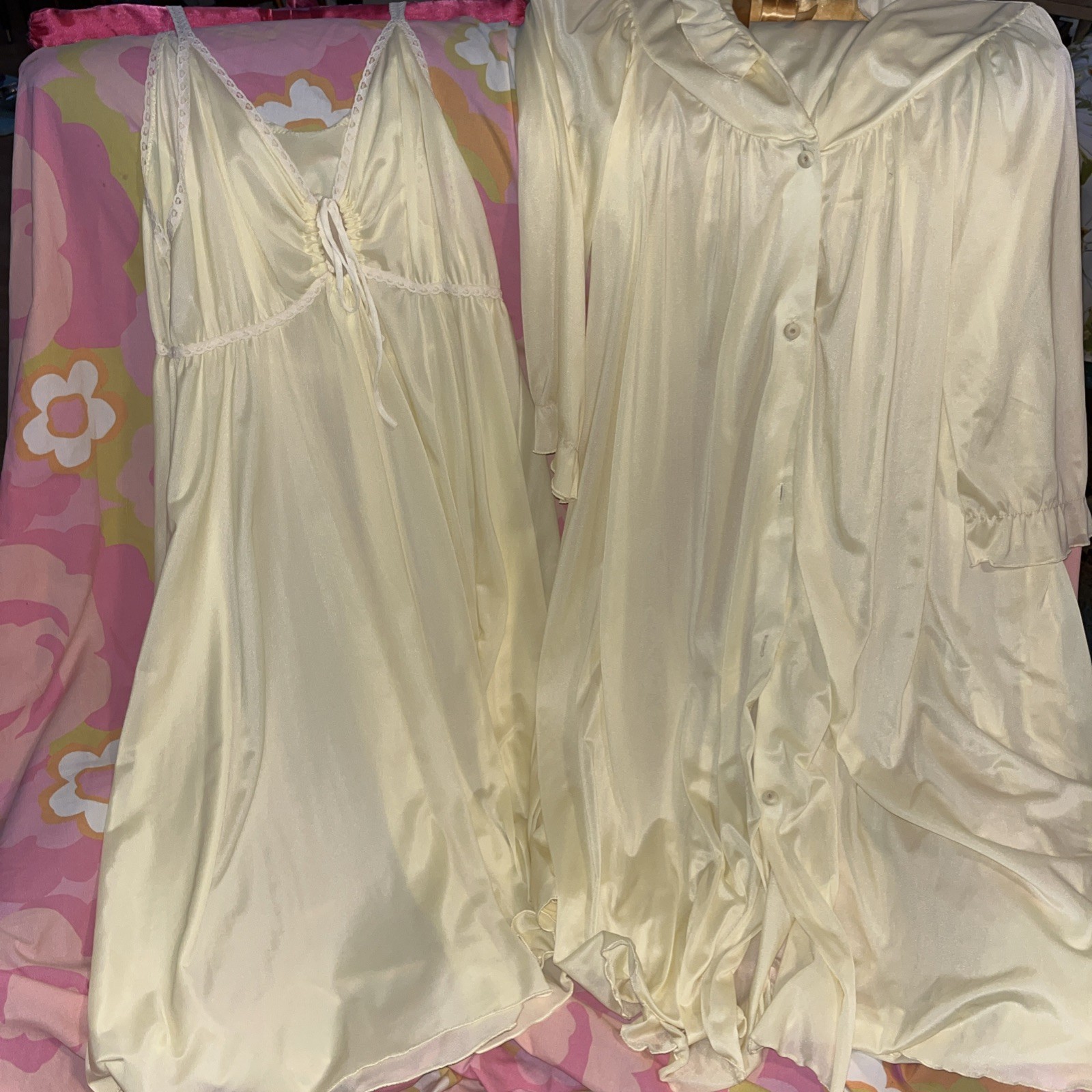 Vtg Cattani Of California Nightgown & Robe Set Small Satin Pale Yellow Peignoir