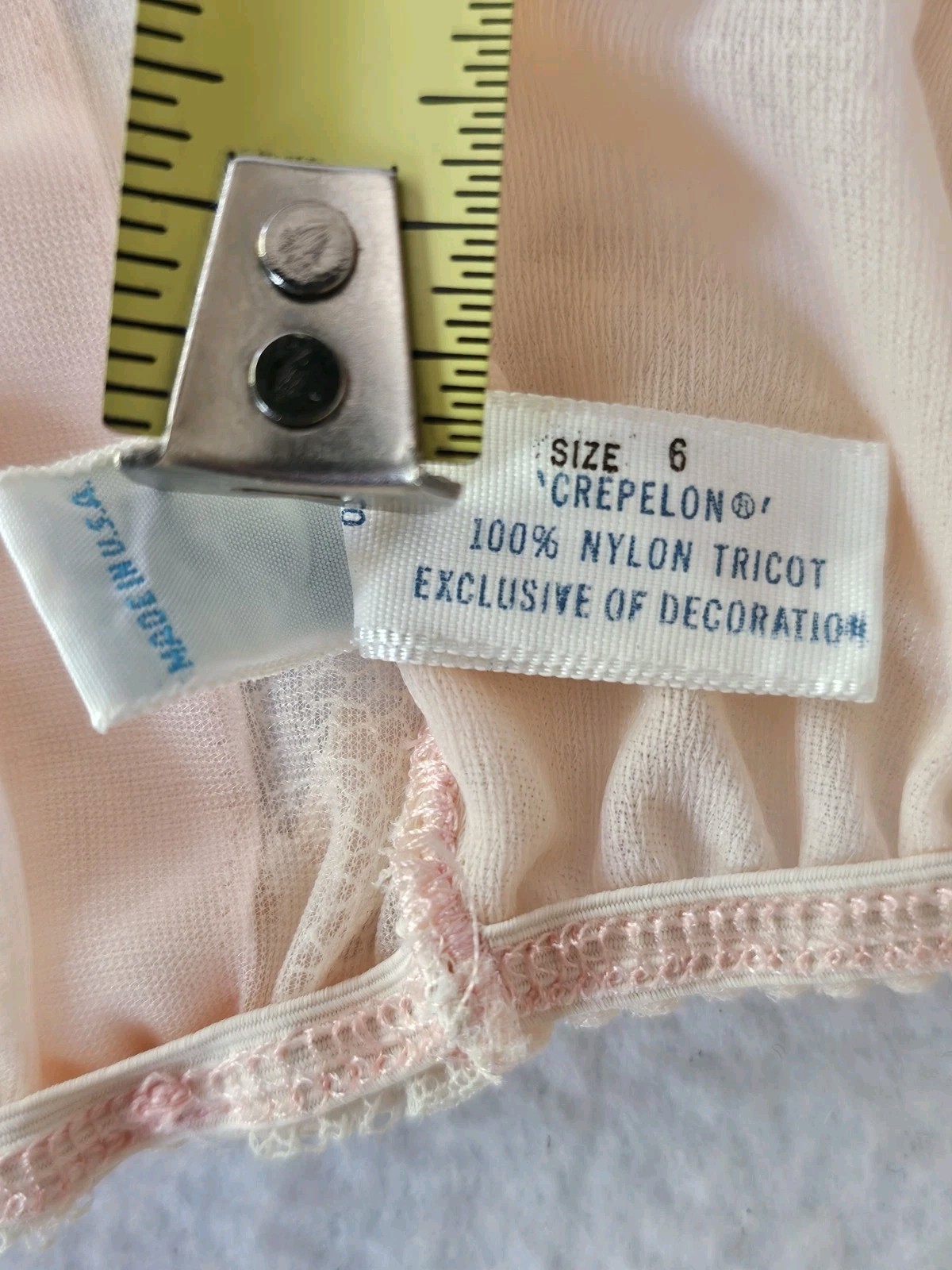 Vassarette Sheer Nylon Bikini Panties Peach Lace Front Size 6 USA