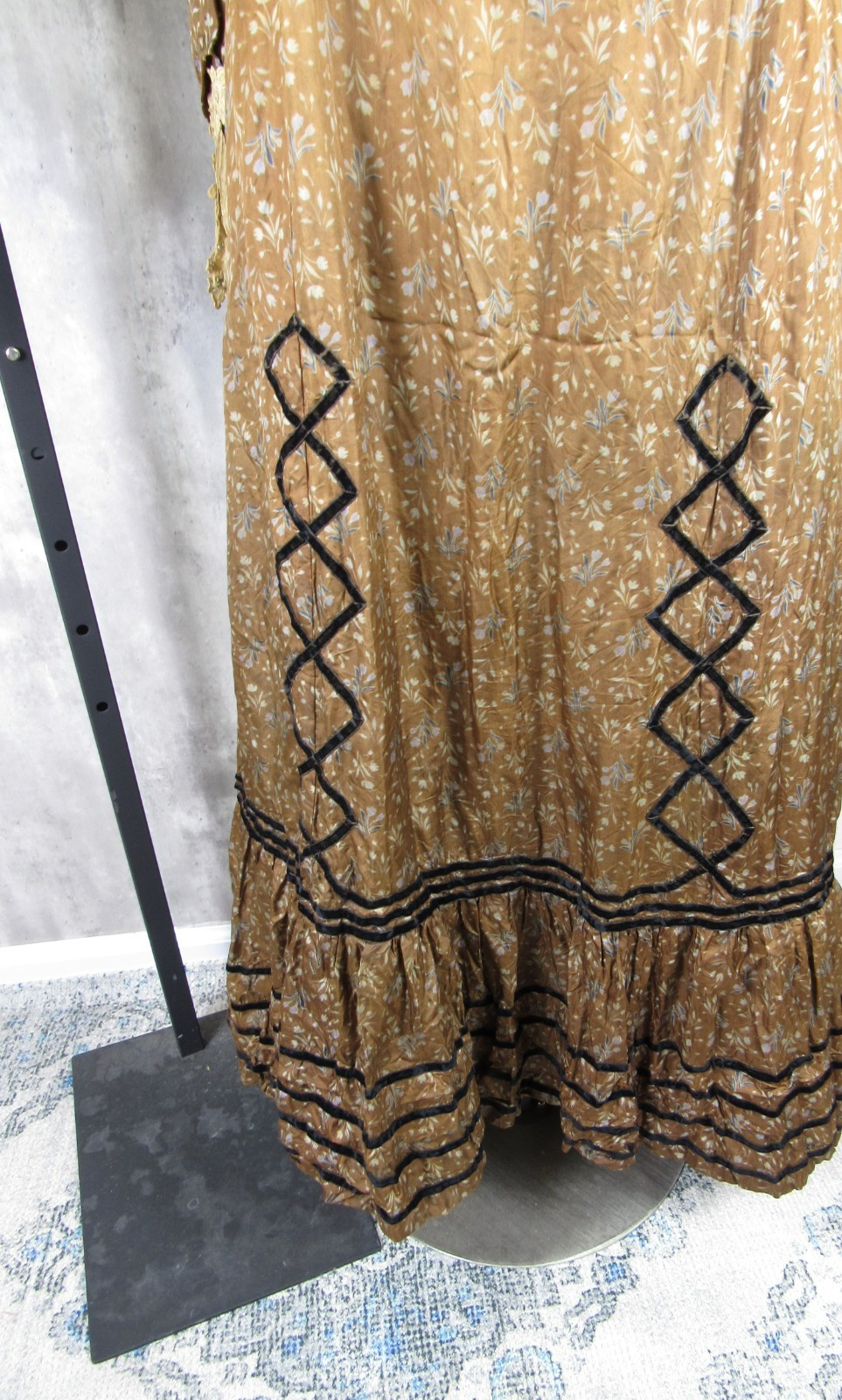Antique Victorian 1890s Brown & Blue Silk Floral Calico Print Dress Maxi Vintage