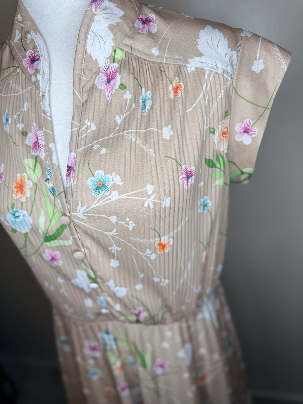 VTG 70s Spring Floral Dress Sz 8/10 Med Retro Pretty Feminine Cap Sleeves CUTE!