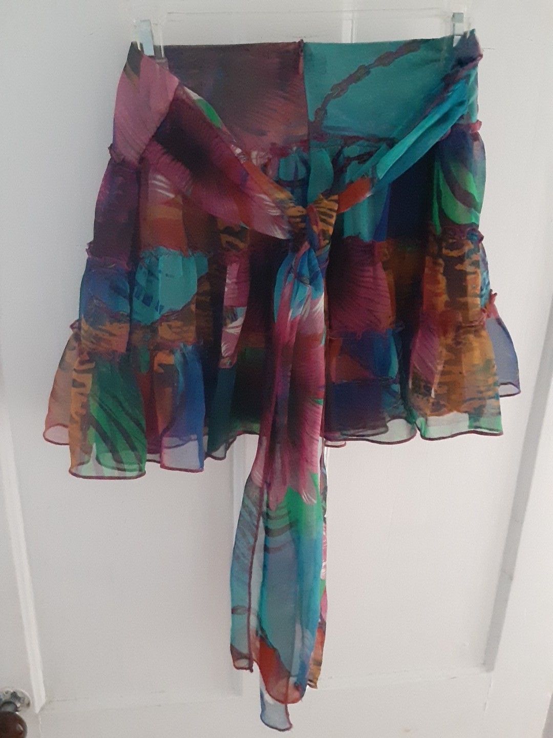 Vintage Ruffled Mini Skirt. Silk/Poly Blend With Ties Size Small