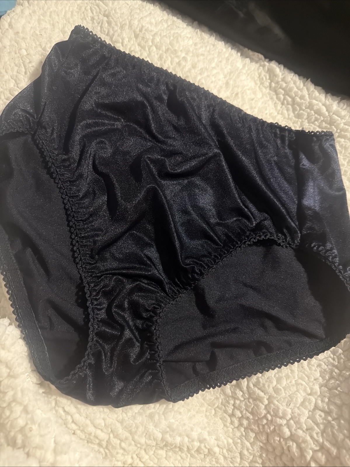 VANITY FAIR SECOND SKIN BLACK 48301 liquid smooth satin HI LEG panties L / 7 VTG
