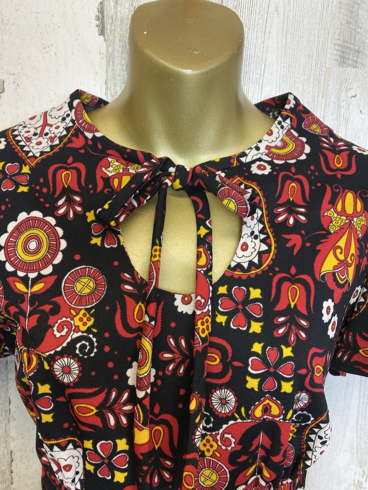 Handmade Vtg Hippie Boho Bold Print Keyhole Maxi Dress 17” Armpit Flutter Sleeve