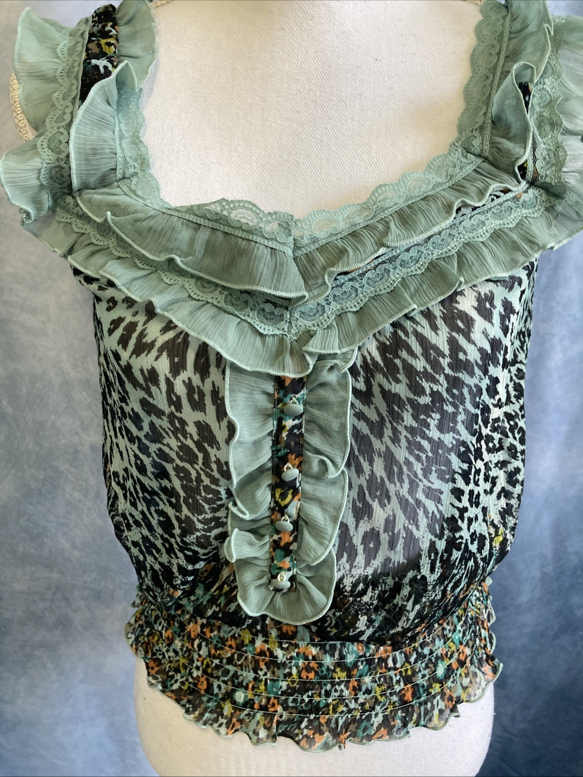 American Rag XS EUC Mint Green Leopard Print Sheer Ruffle Smocked Boho Top Y2K