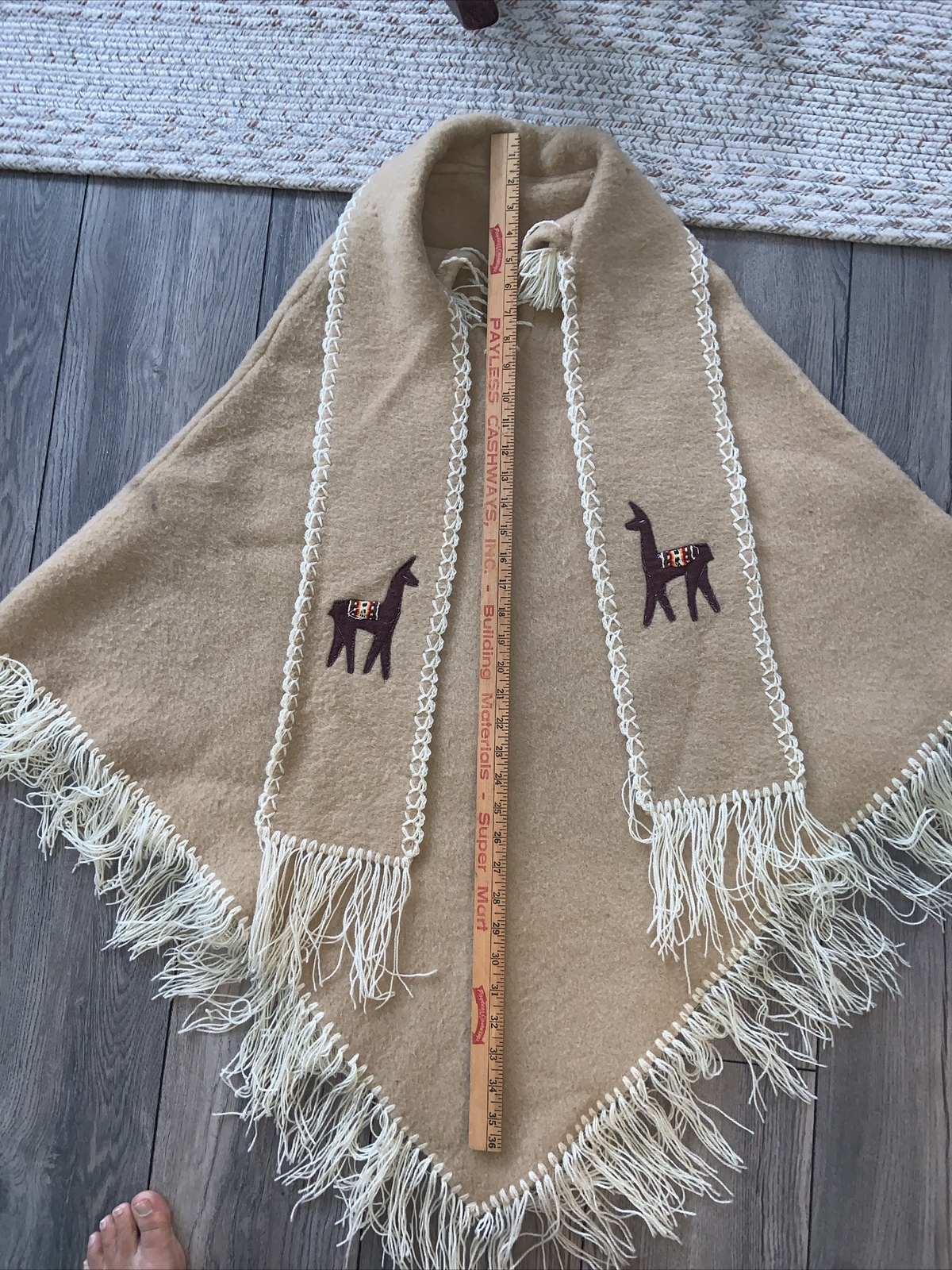 VTG Handmade Alpaca Llama Embroidered Fringed Boho Hippy Poncho Shawl Cape